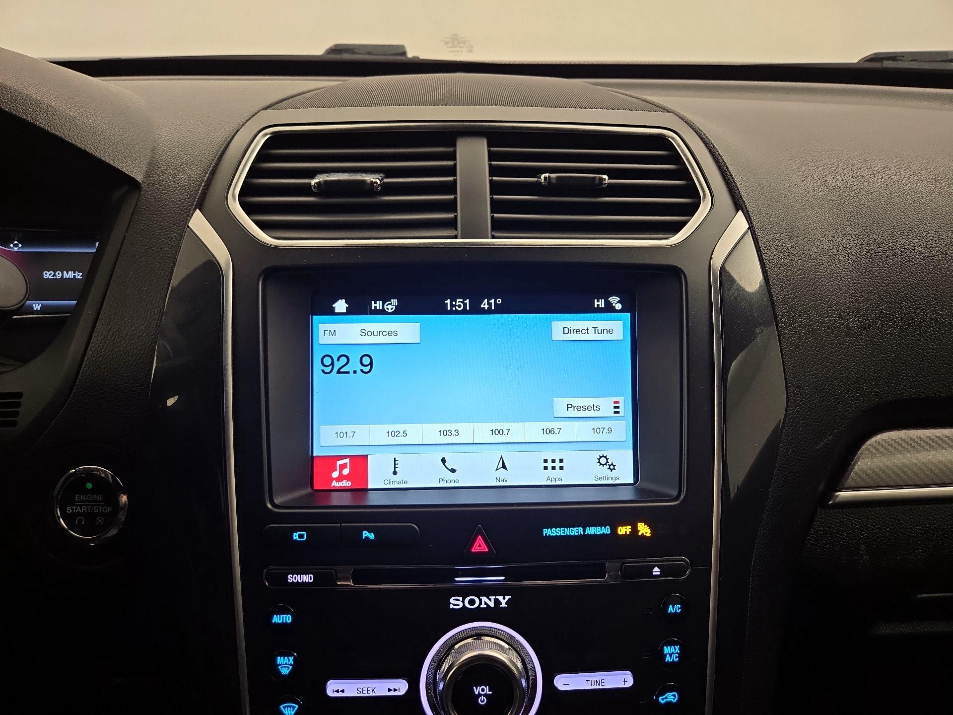 Thumbnail: 2018 Ford Explorer - 16