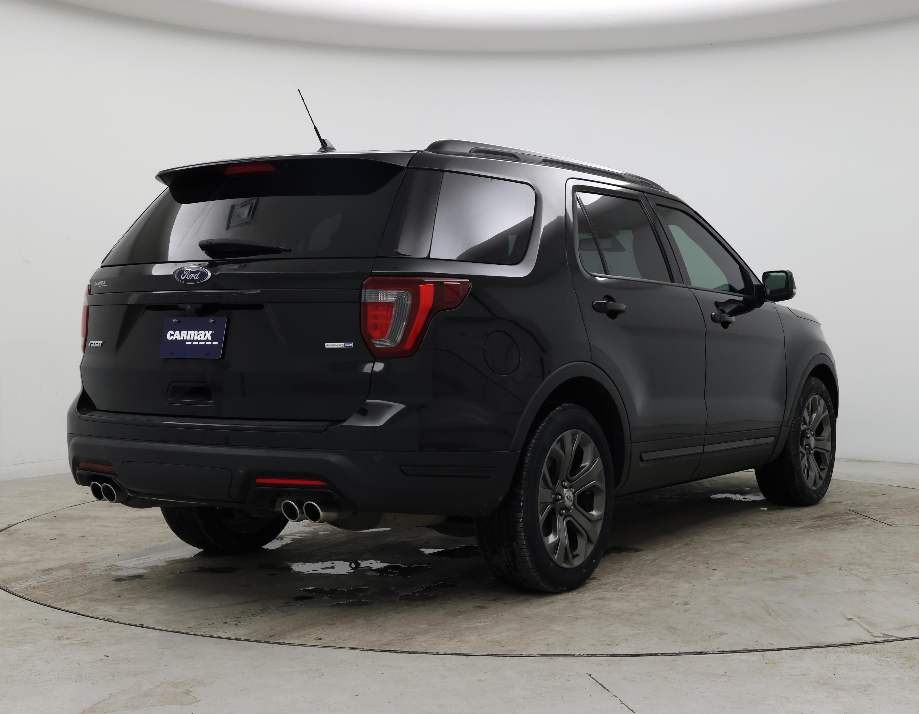 Thumbnail: 2018 Ford Explorer - 8