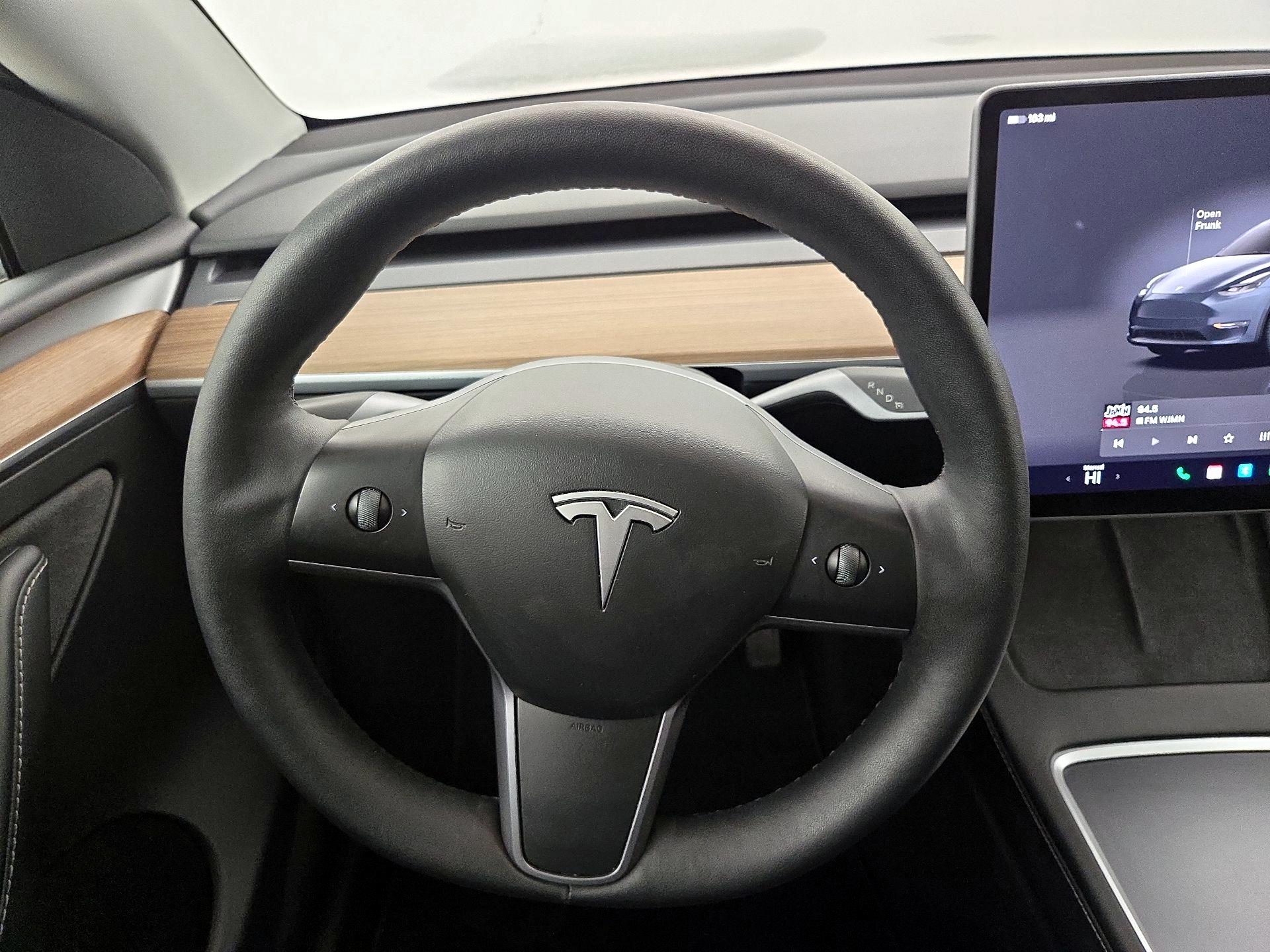 Thumbnail: 2023 Tesla Model Y - 10