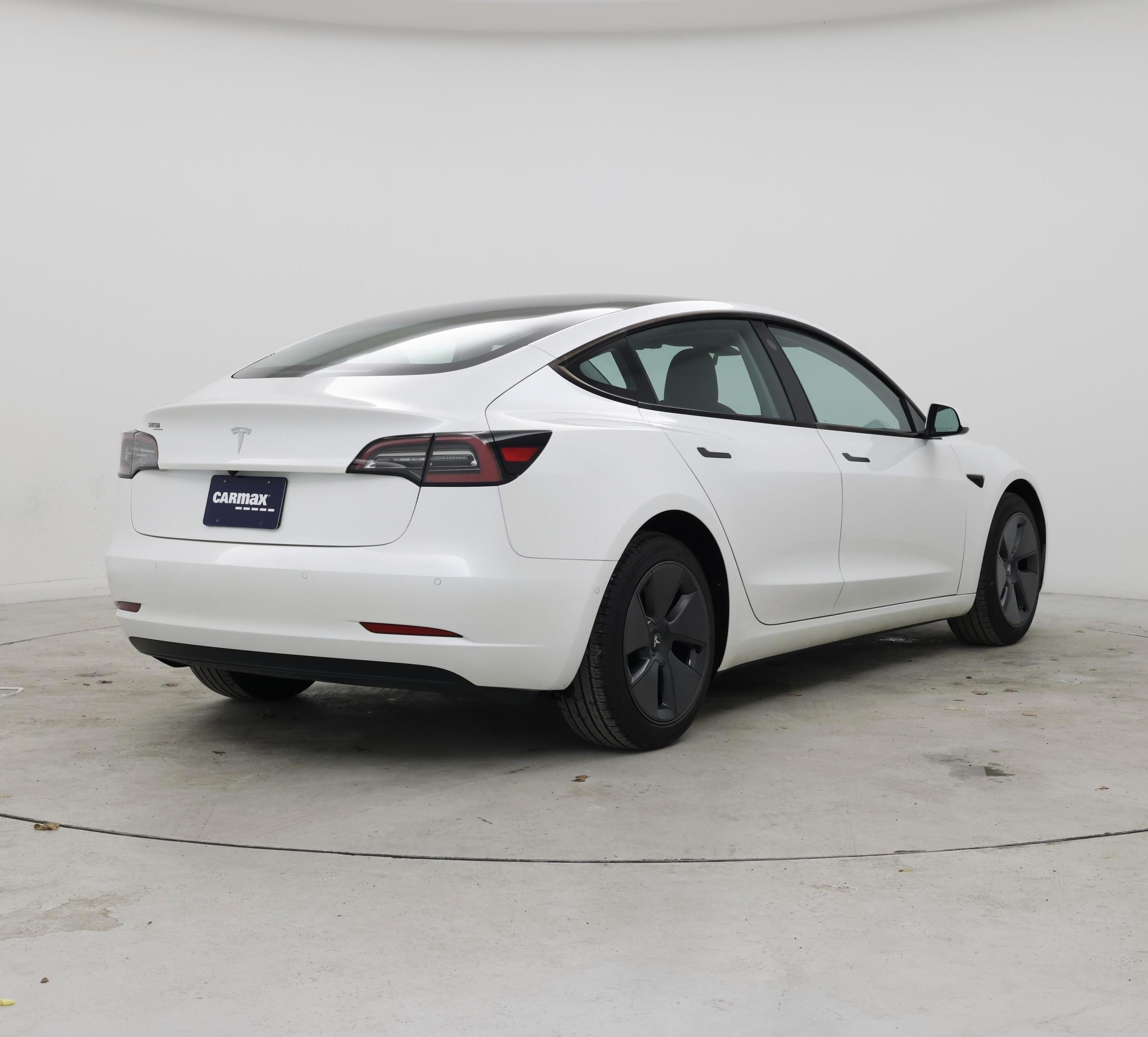 Thumbnail: 2021 Tesla Model 3 - 8