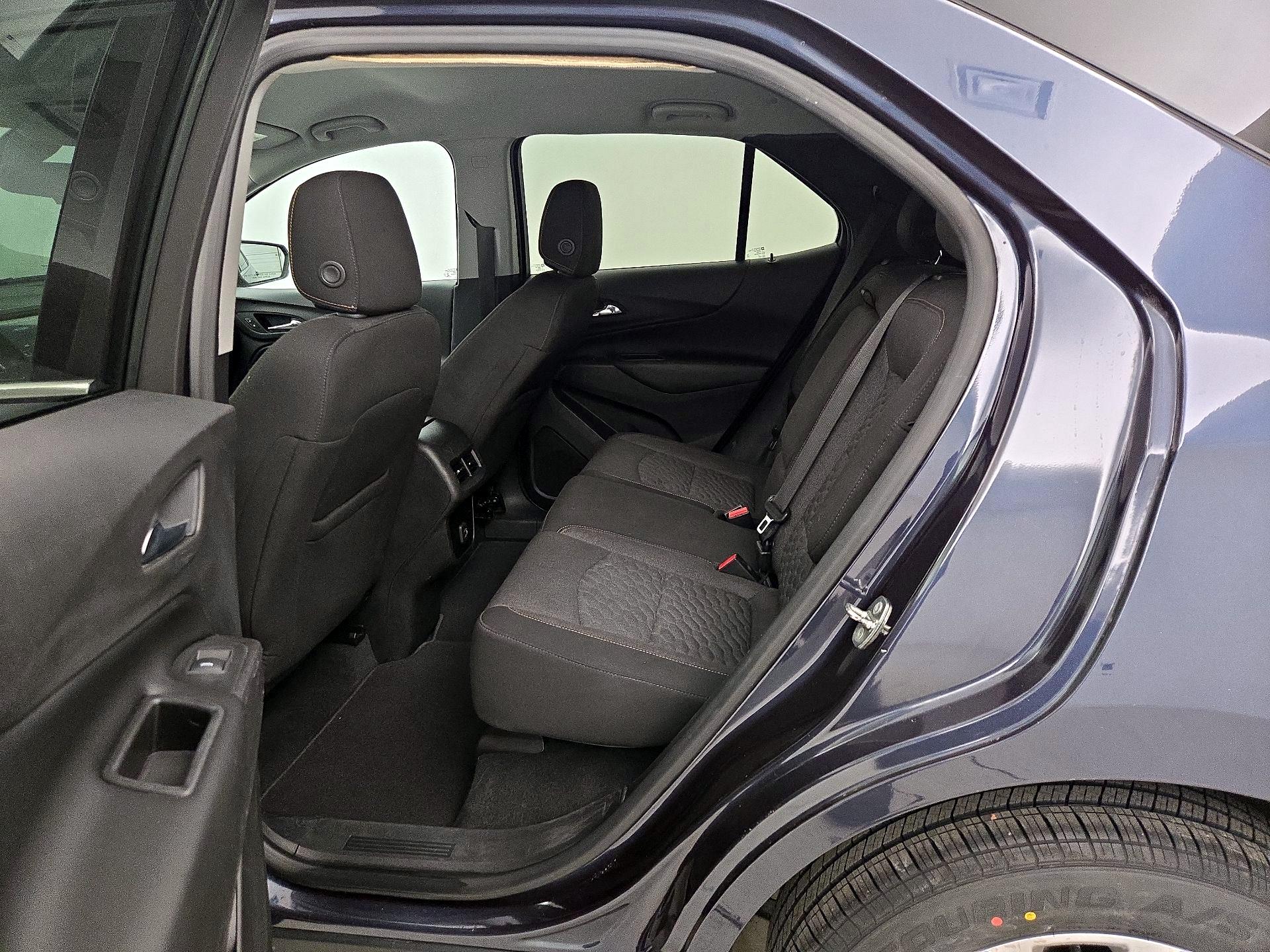 Thumbnail: 2019 Chevrolet Equinox - 19