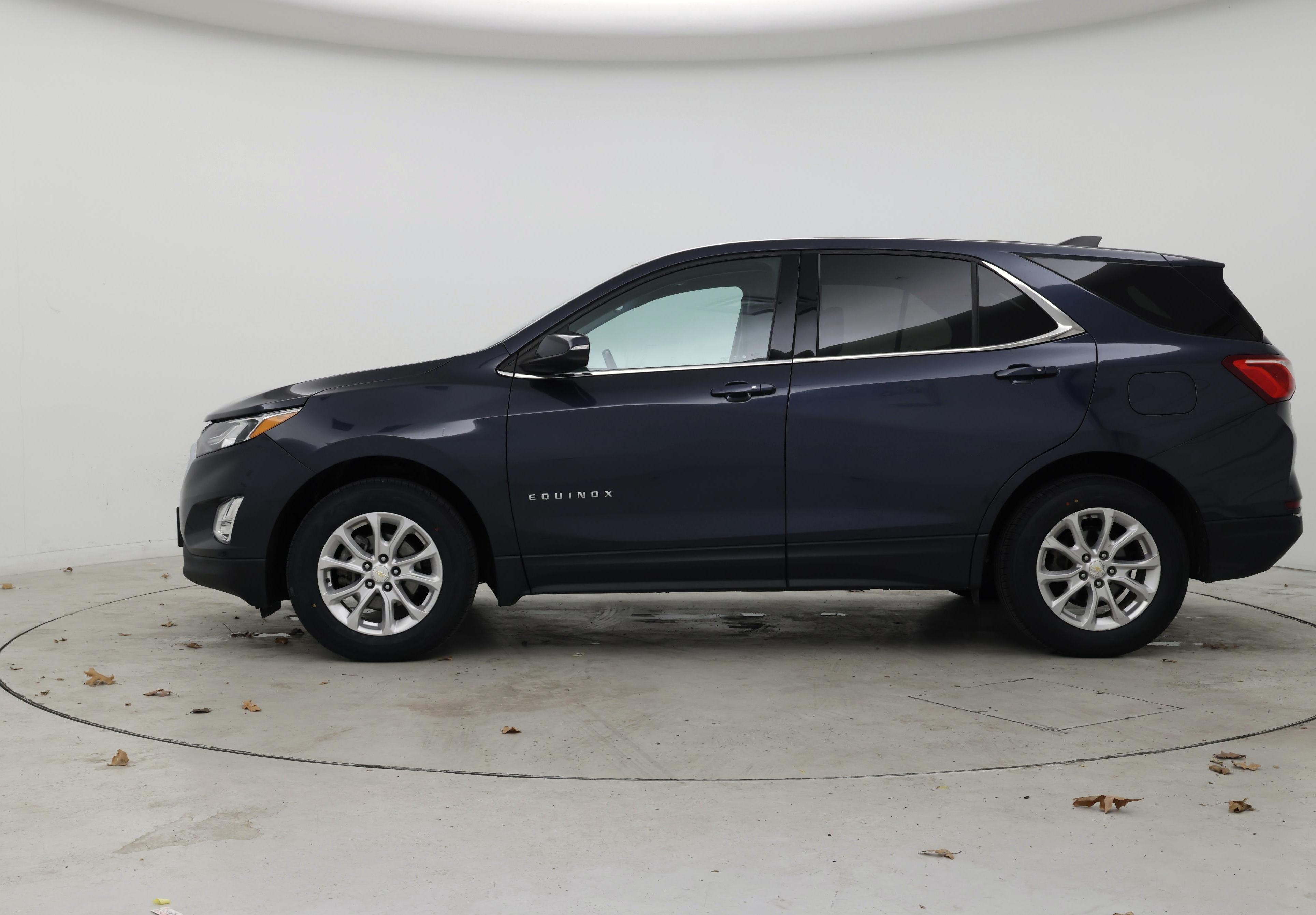 Thumbnail: 2019 Chevrolet Equinox - 3