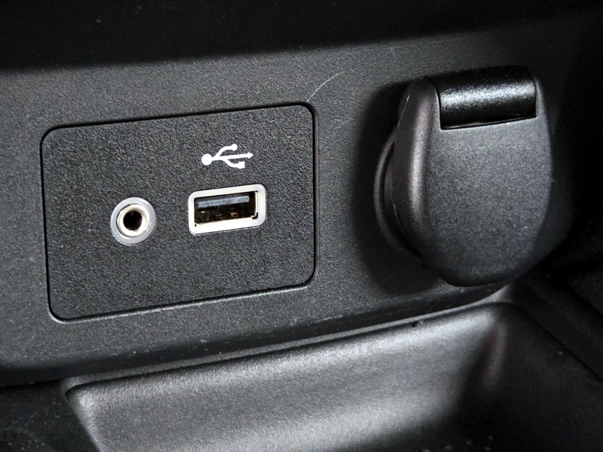 Thumbnail: 2019 Nissan Rogue - 19