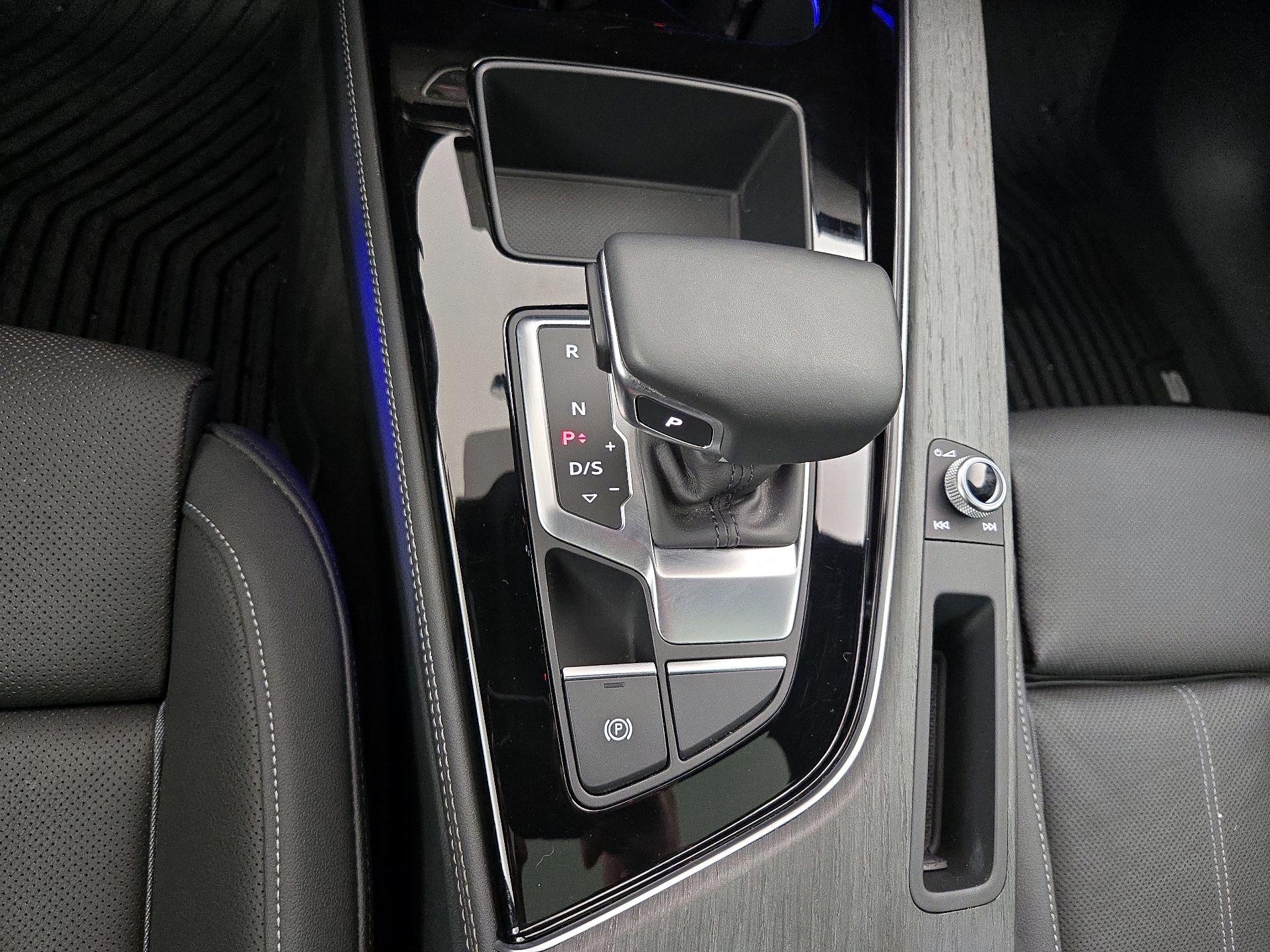 Thumbnail: 2021 Audi A5 - 18