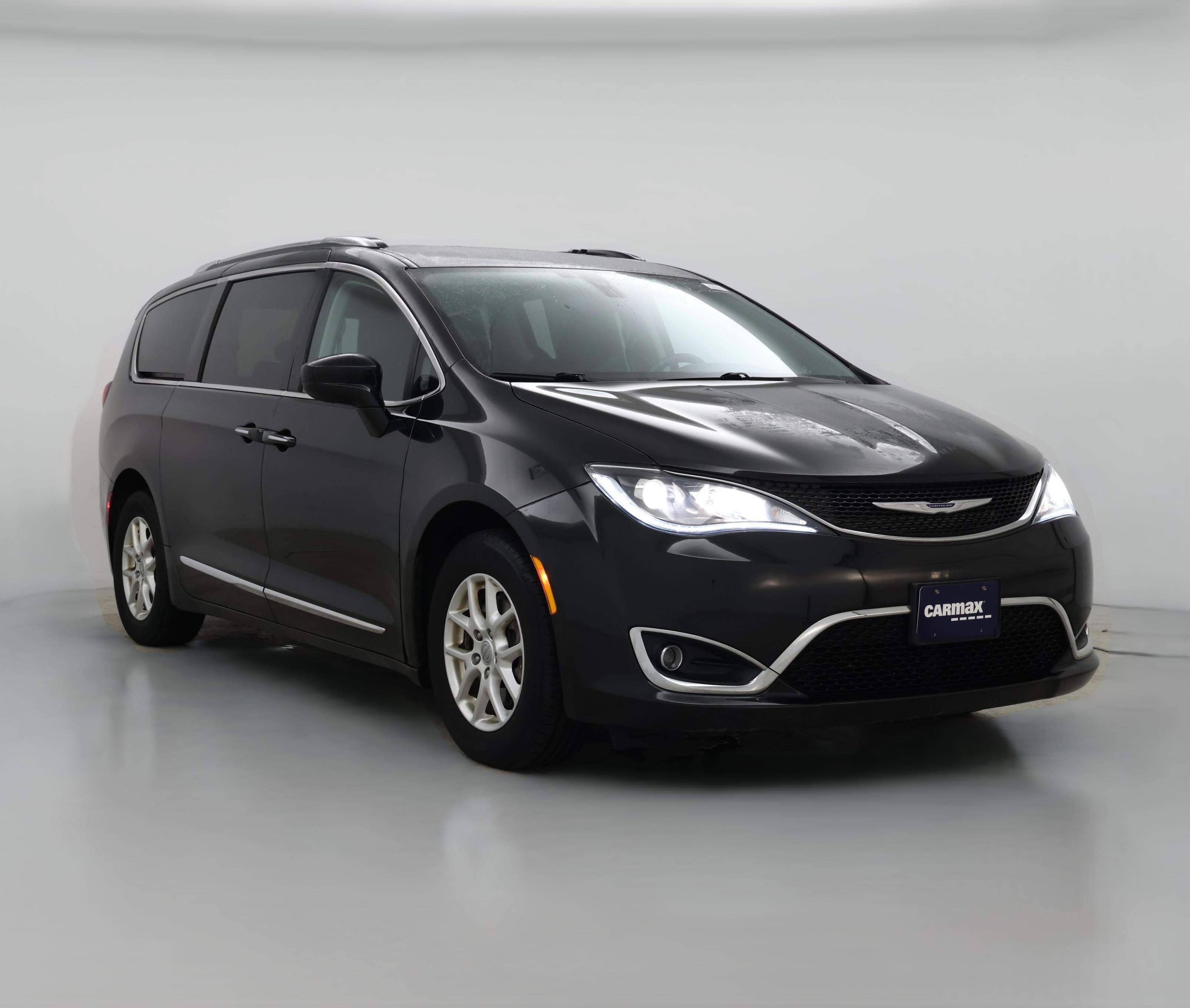 Thumbnail: 2020 Chrysler Pacifica - 1