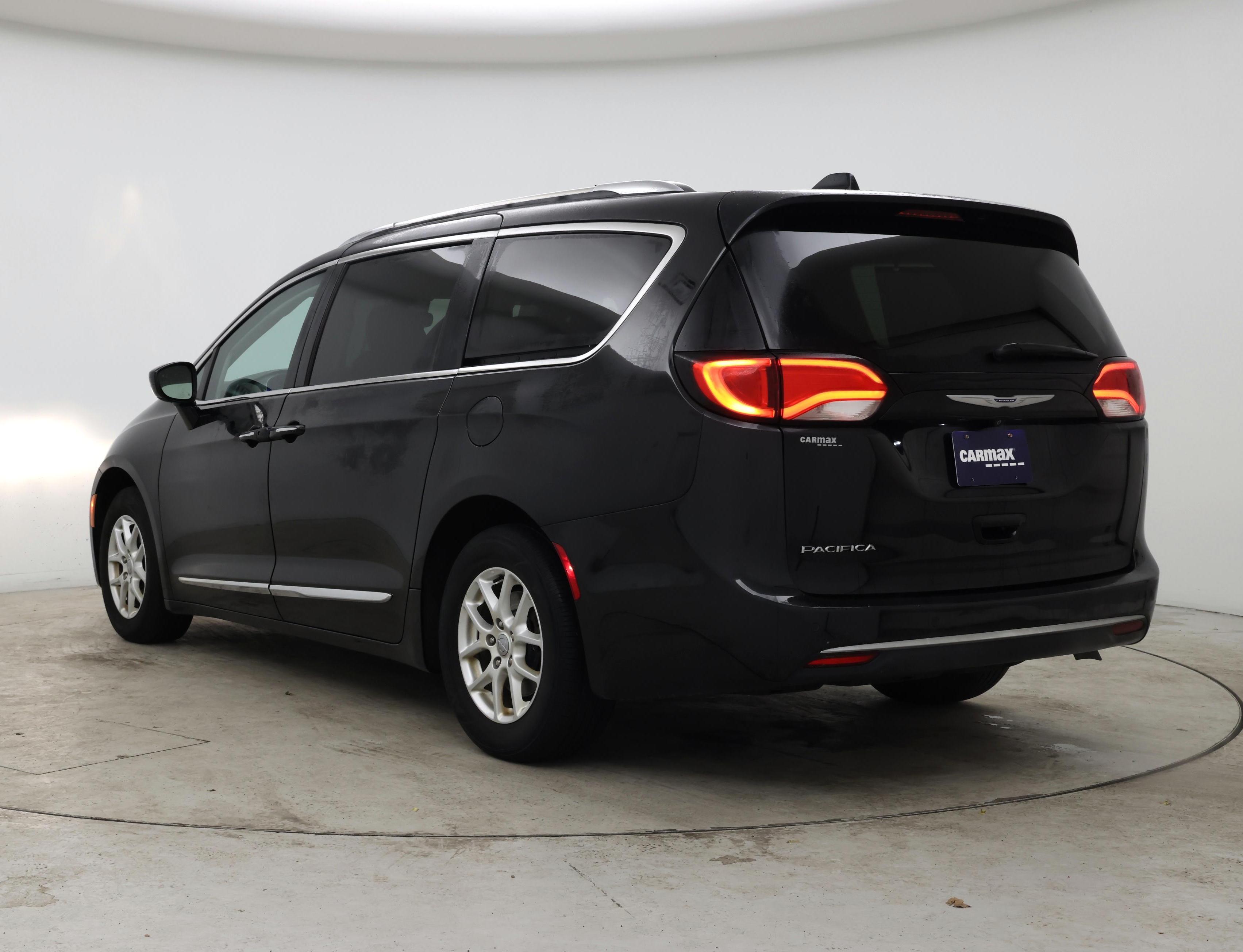 Thumbnail: 2020 Chrysler Pacifica - 2