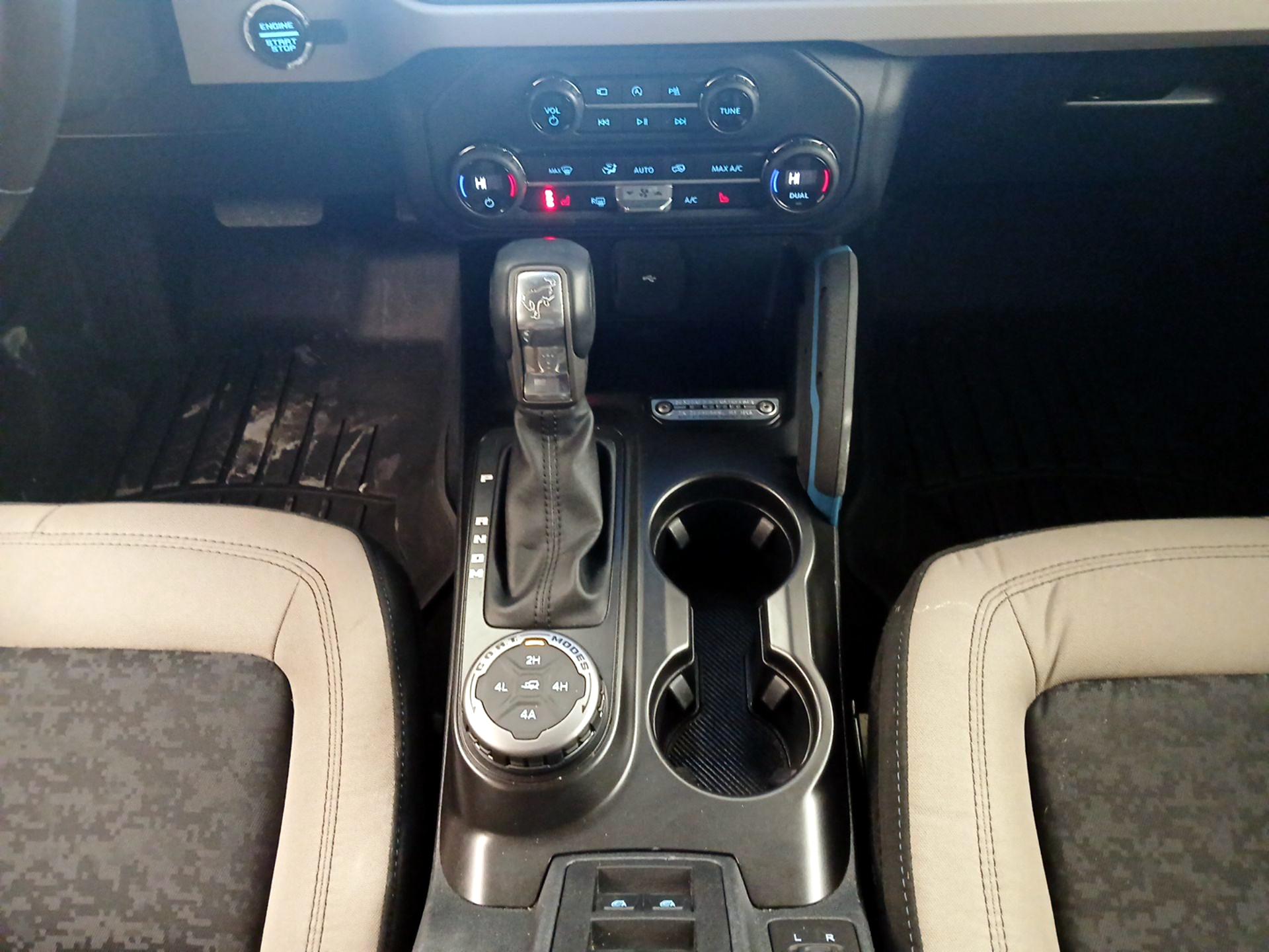 Thumbnail: 2023 Ford Bronco - 18