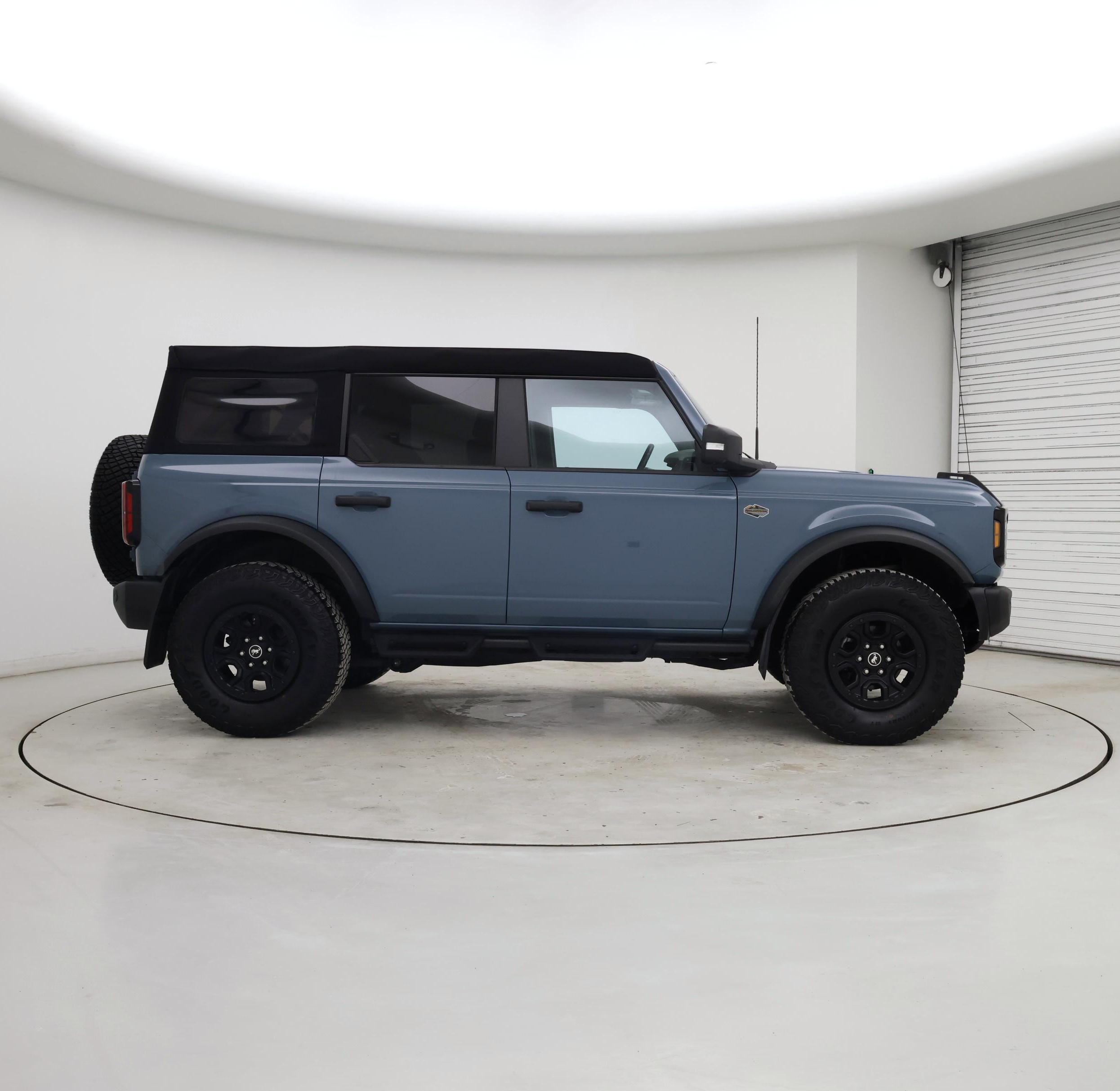 Thumbnail: 2023 Ford Bronco - 7