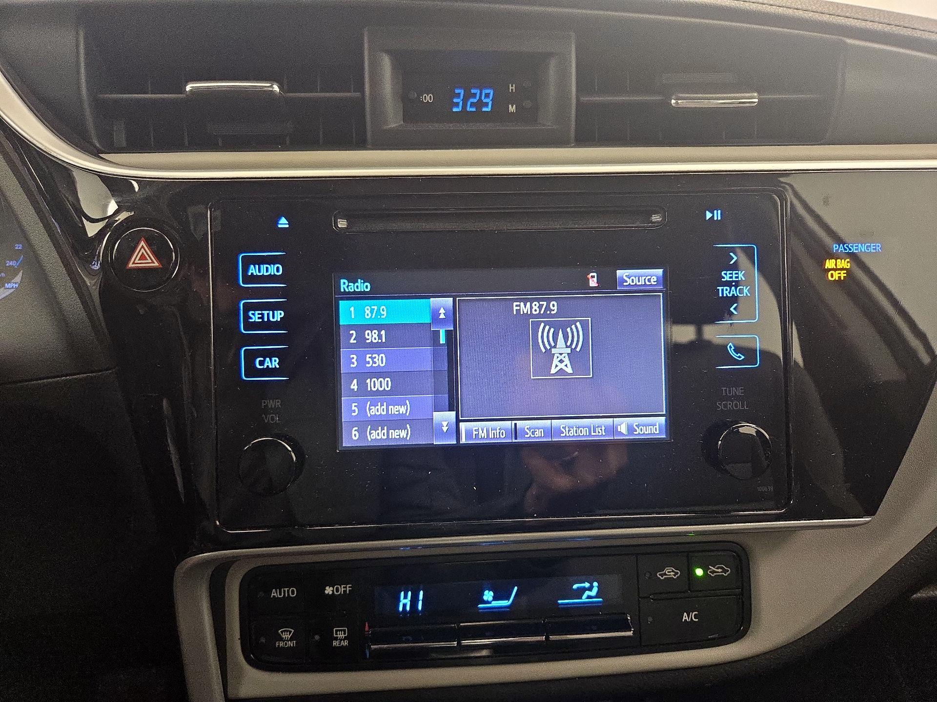 Thumbnail: 2019 Toyota Corolla - 15