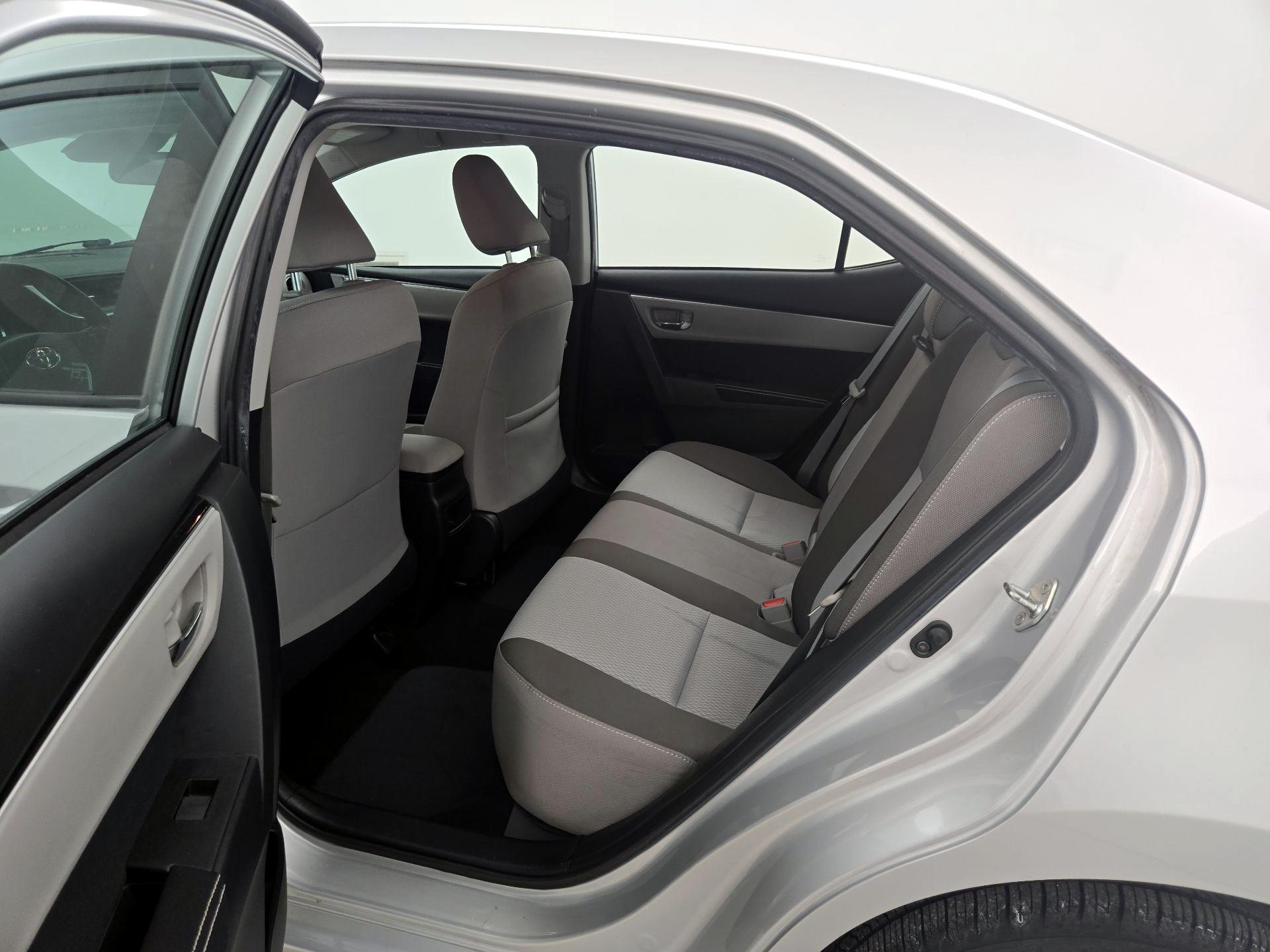 Thumbnail: 2019 Toyota Corolla - 19