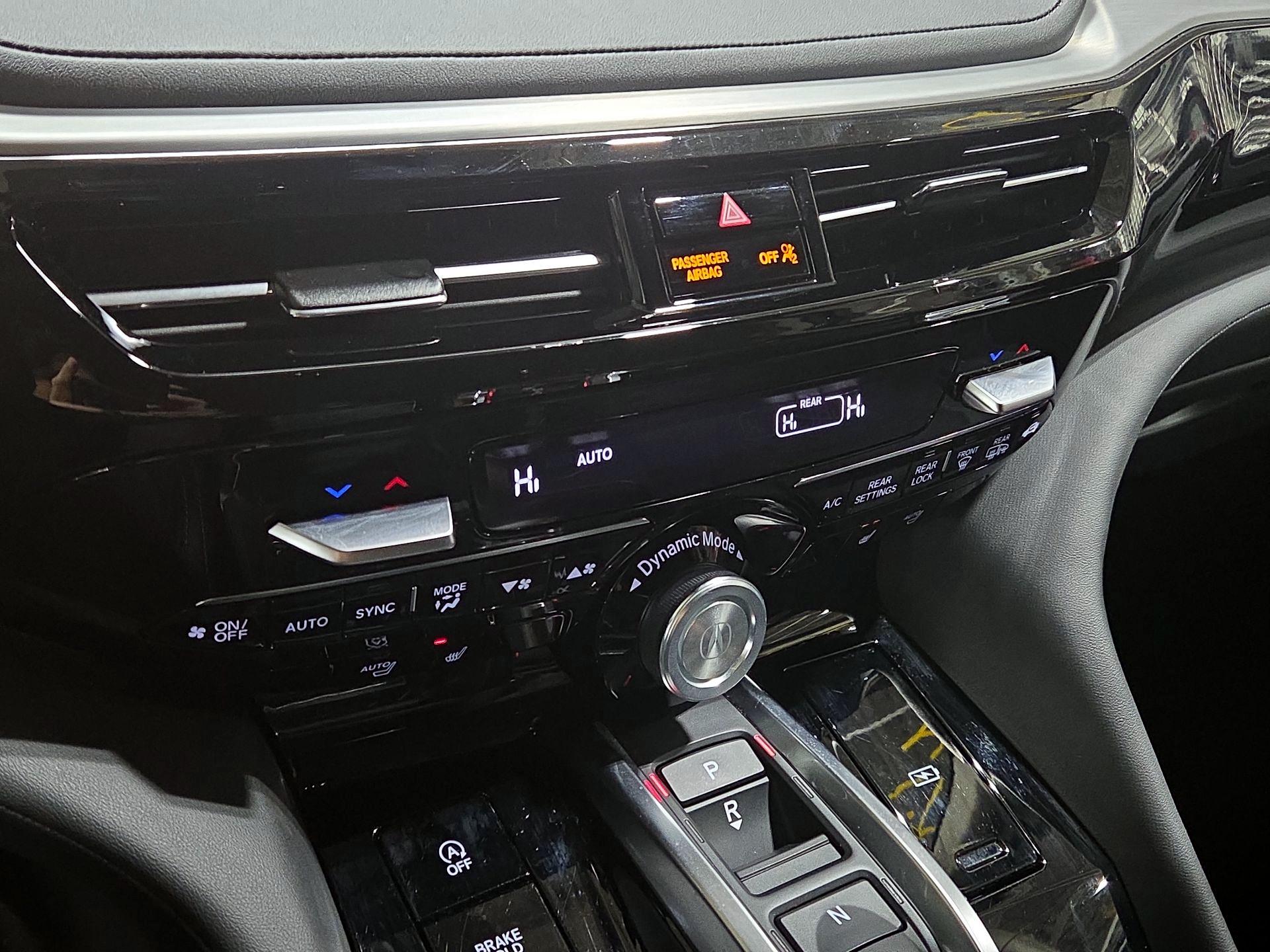 Thumbnail: 2024 Acura MDX - 17