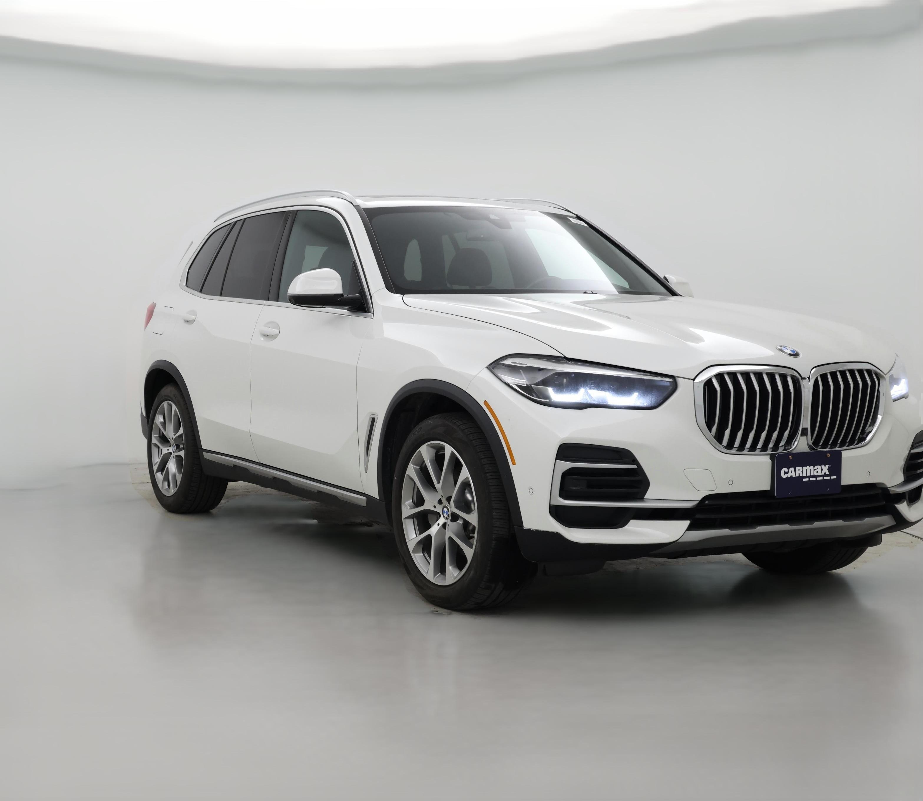 Thumbnail: 2023 BMW X5 - 1
