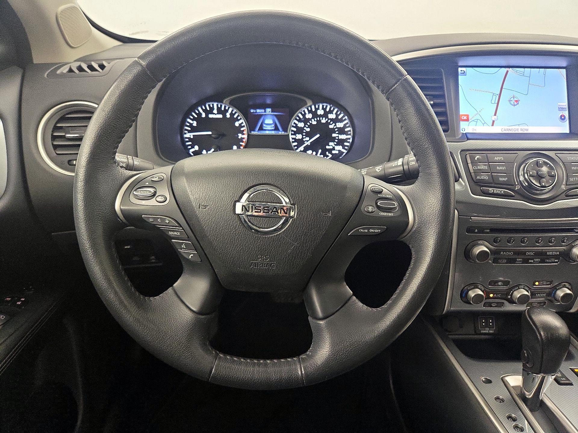 Thumbnail: 2018 Nissan Pathfinder - 10