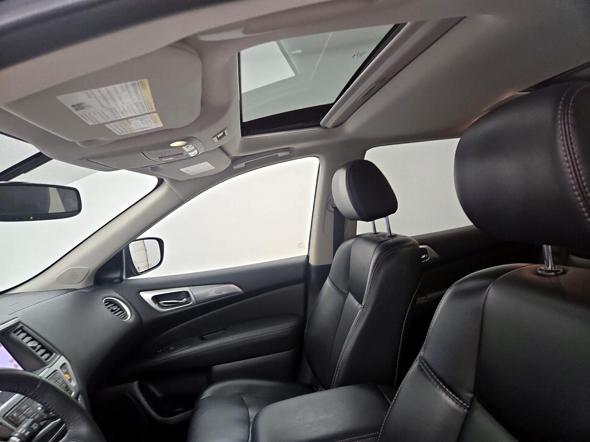 Thumbnail: 2018 Nissan Pathfinder - 20