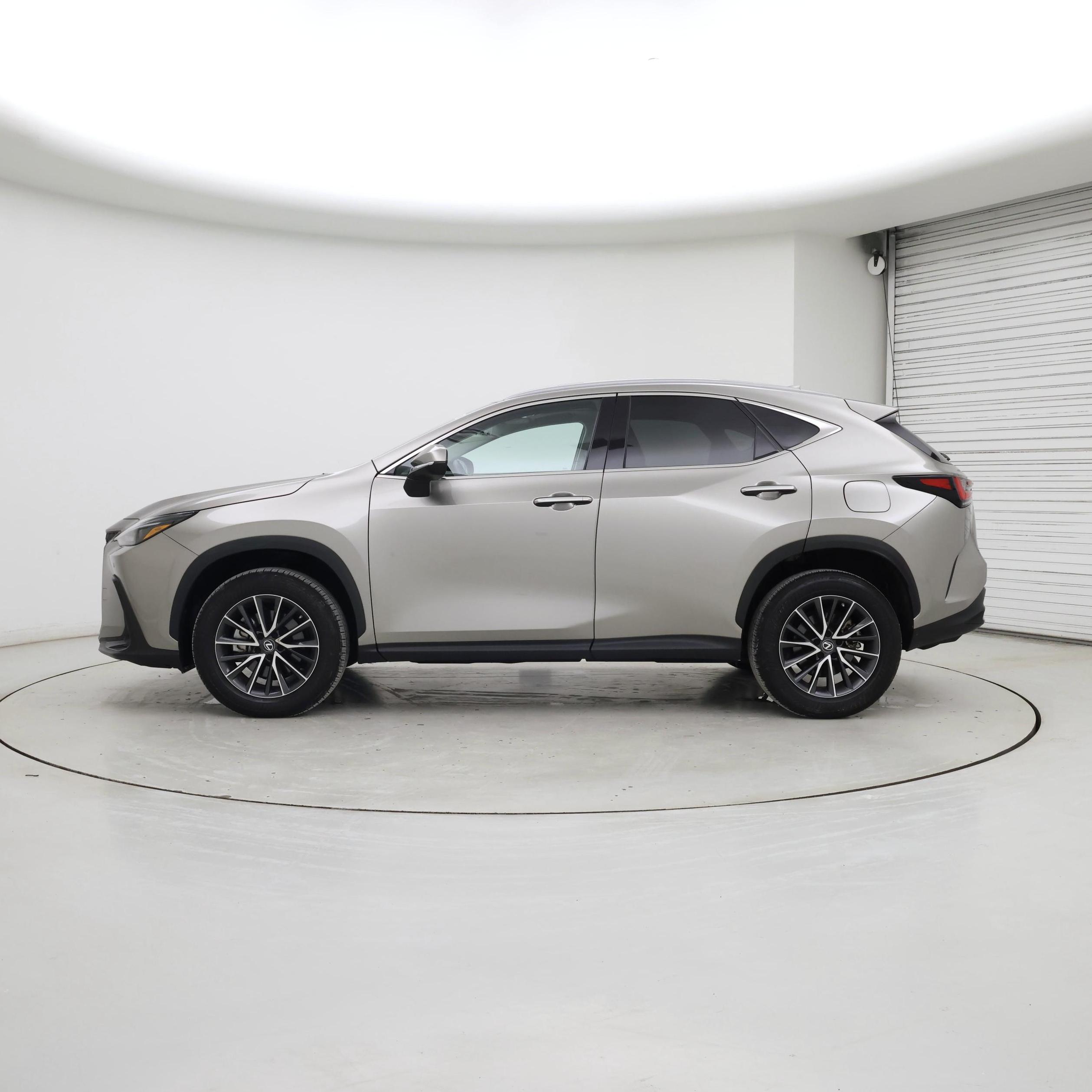 Thumbnail: 2023 Lexus NX - 3