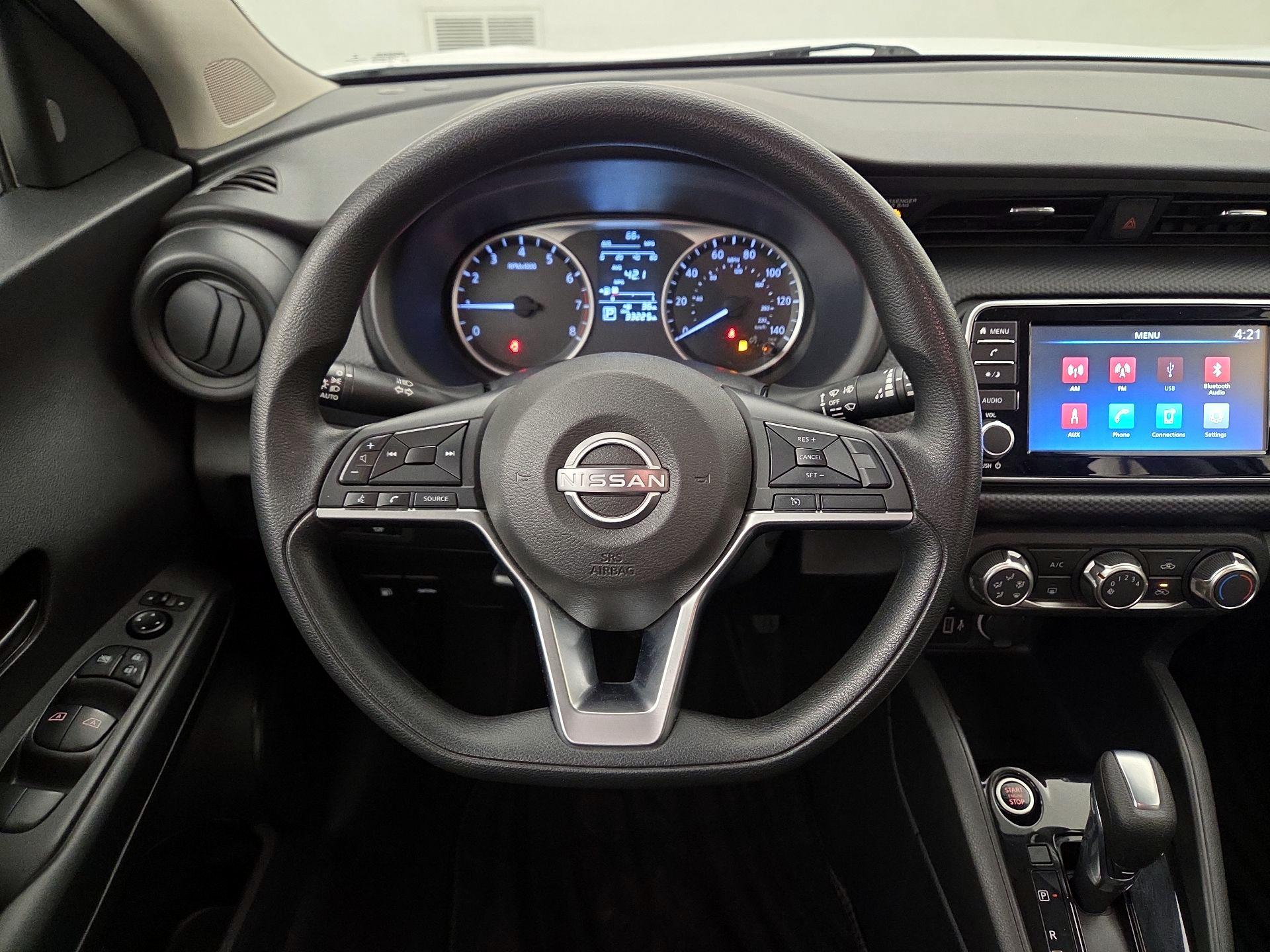 Thumbnail: 2022 Nissan Kicks - 10