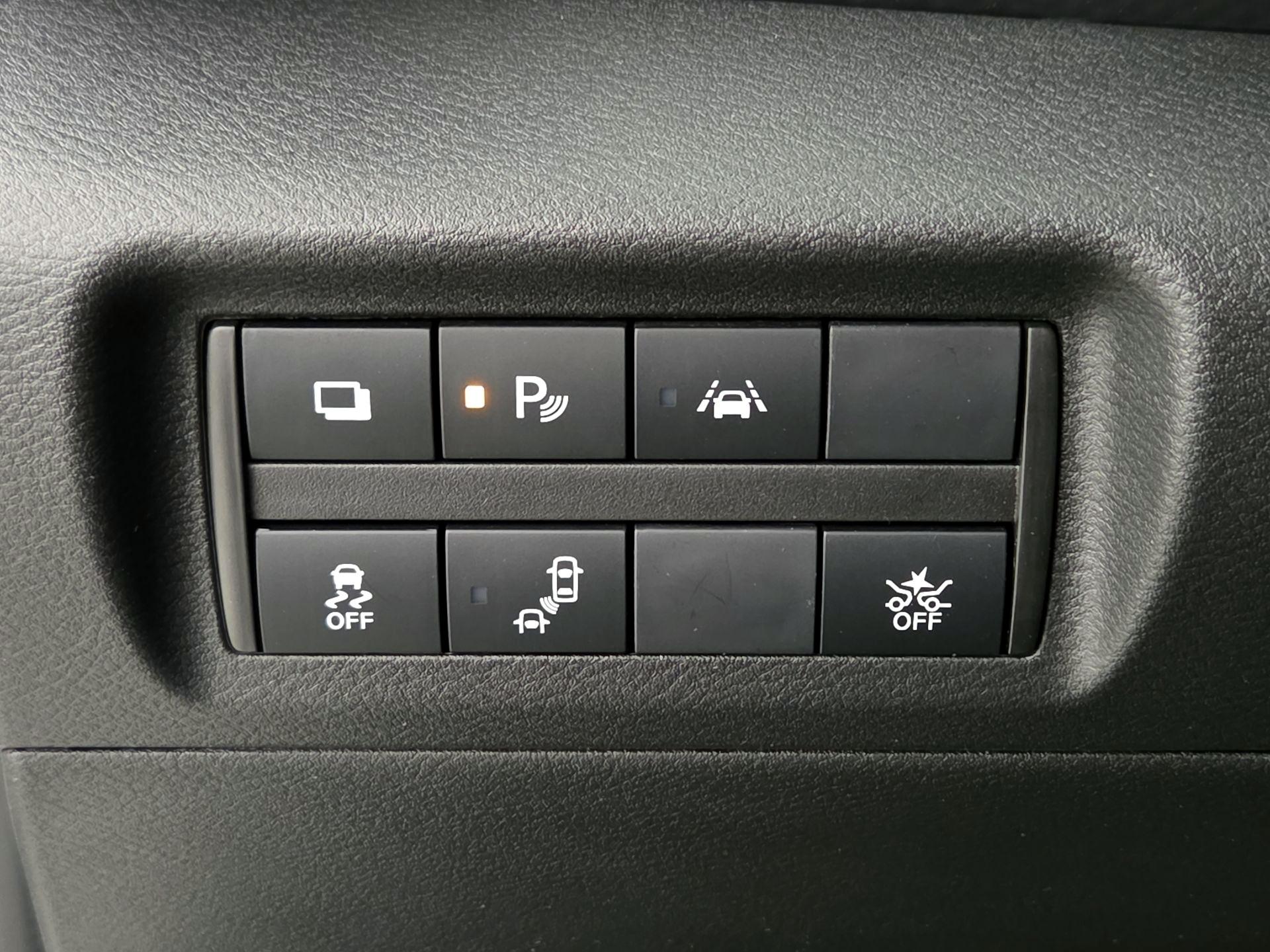 Thumbnail: 2022 Nissan Kicks - 13