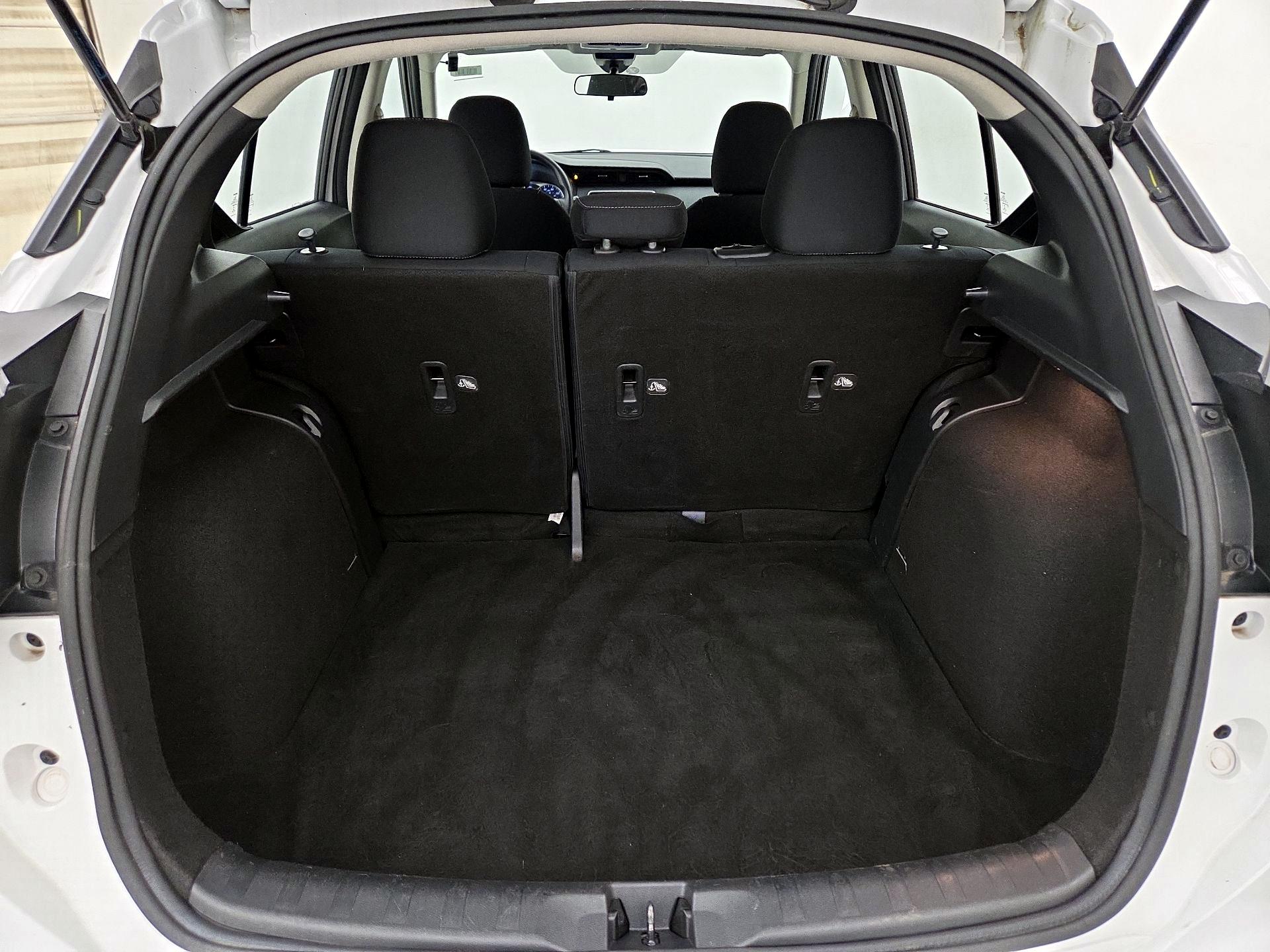 Thumbnail: 2022 Nissan Kicks - 20