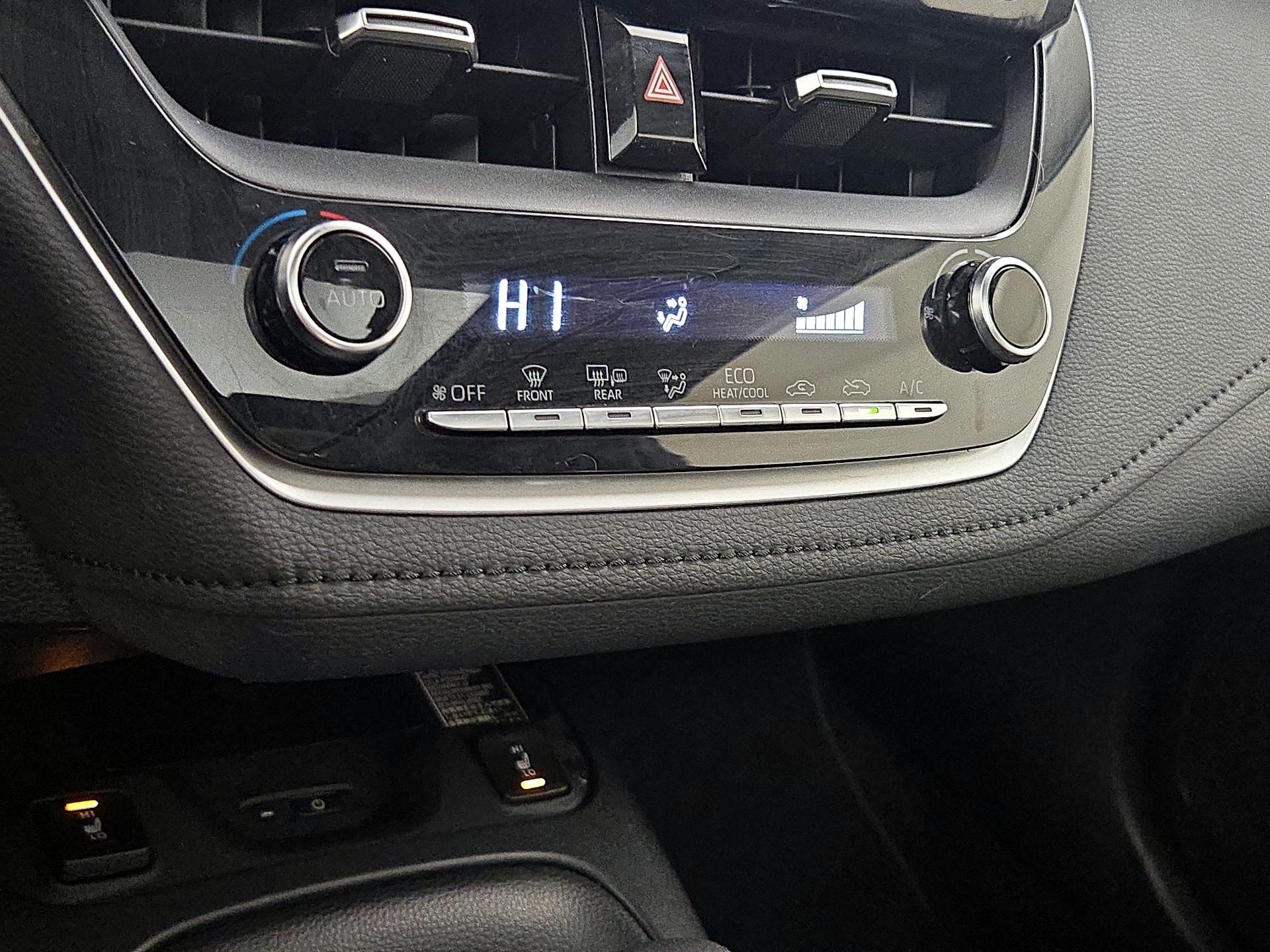 Thumbnail: 2022 Toyota Corolla - 17