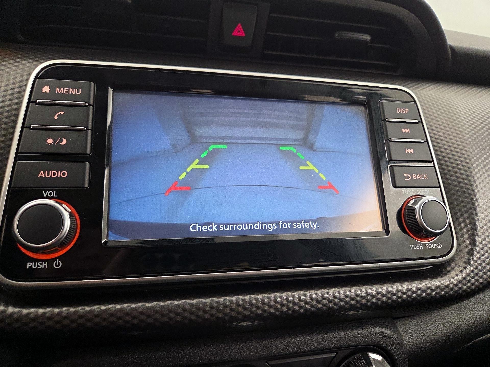 Thumbnail: 2020 Nissan Kicks - 14