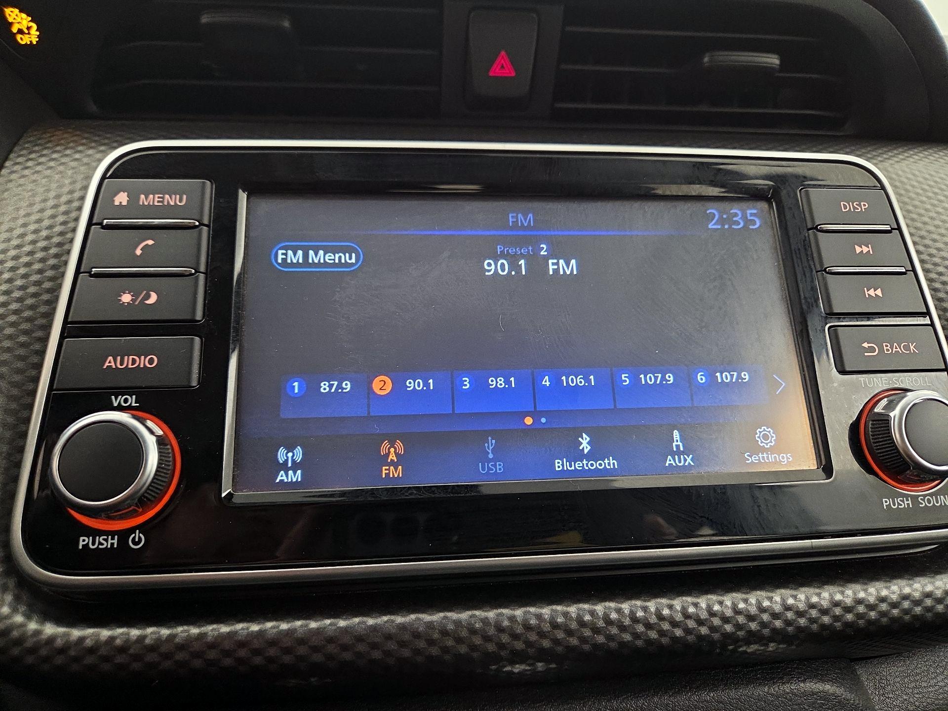 Thumbnail: 2020 Nissan Kicks - 15