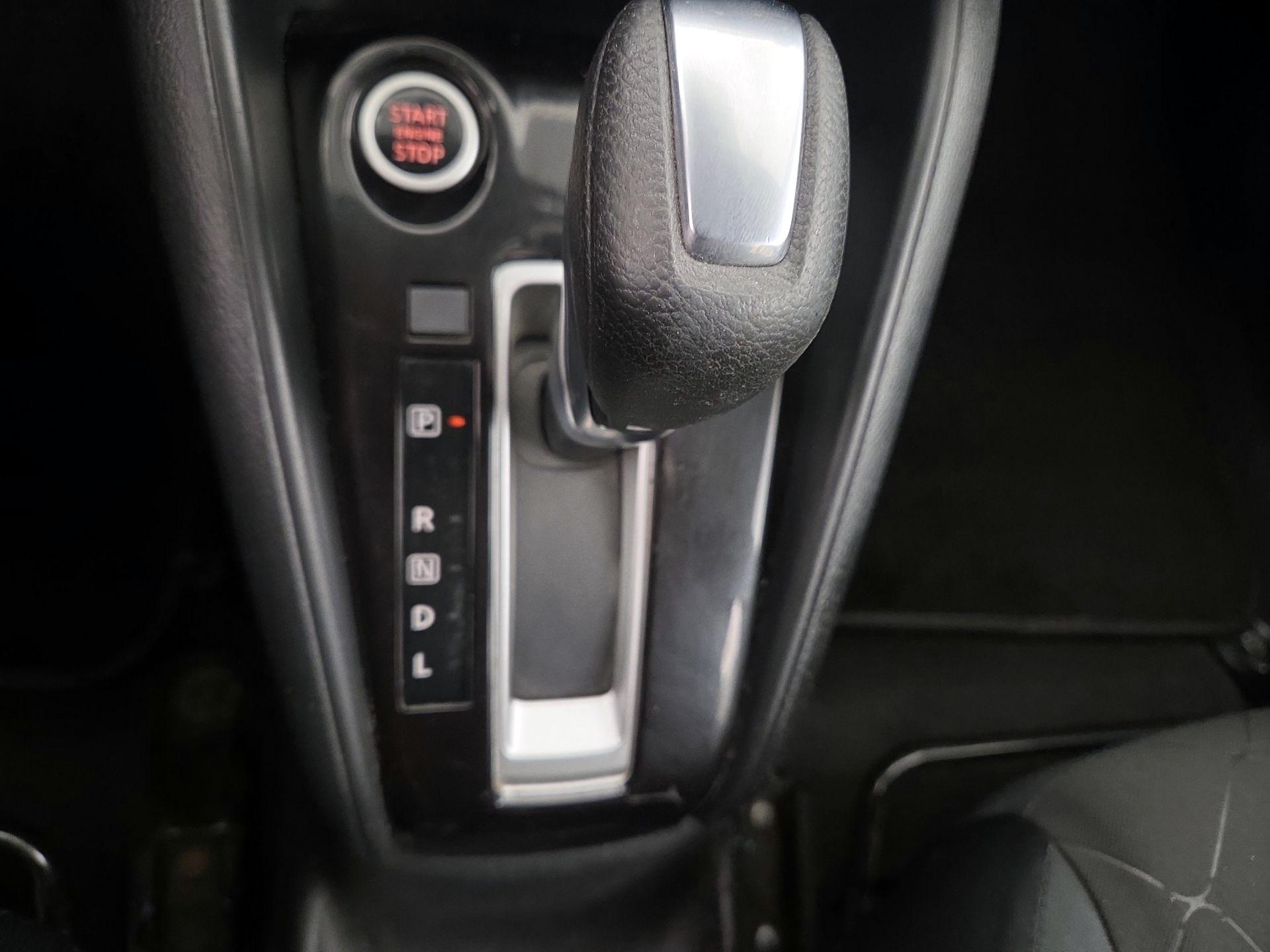 Thumbnail: 2020 Nissan Kicks - 17