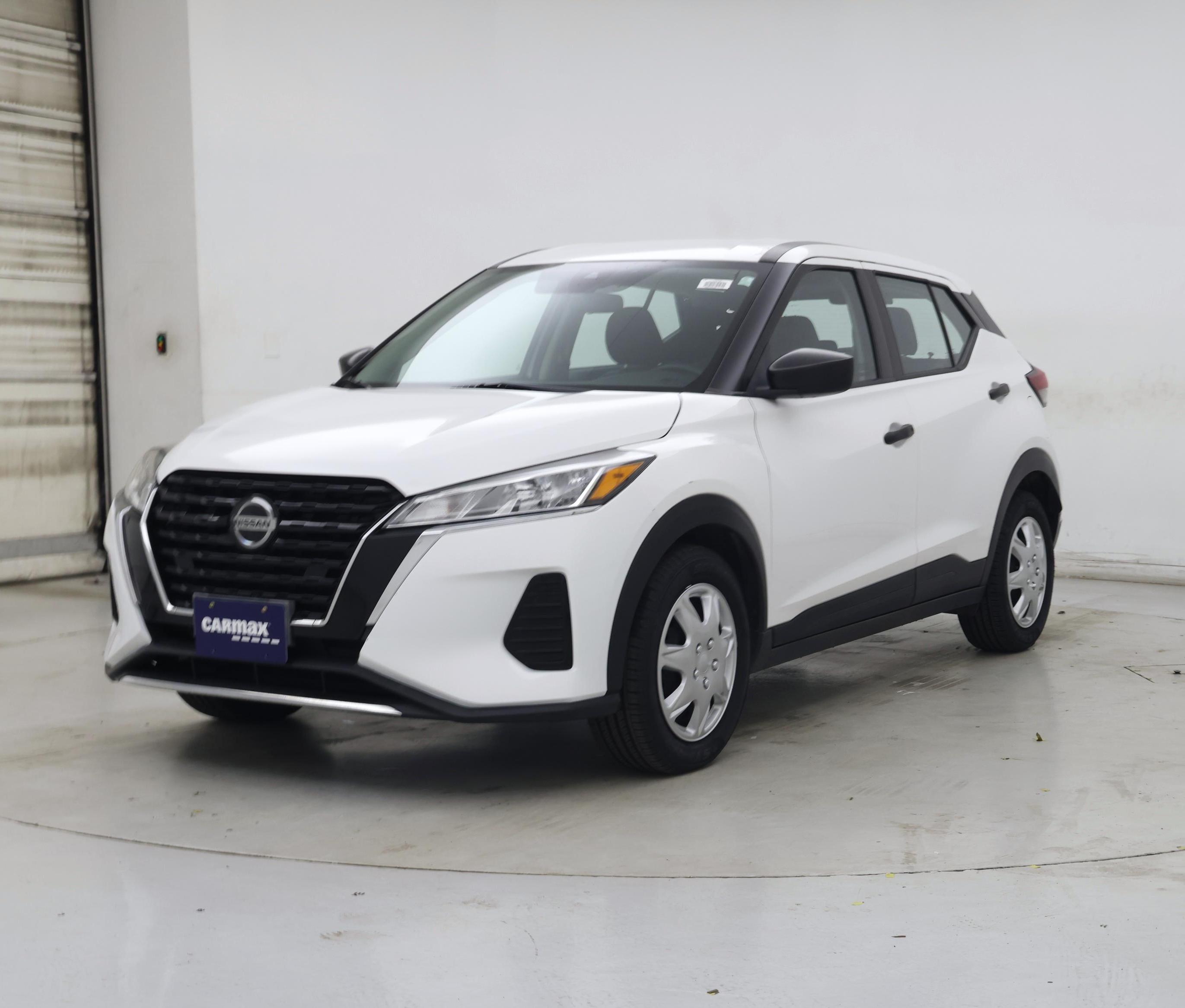 Thumbnail: 2021 Nissan Kicks - 4