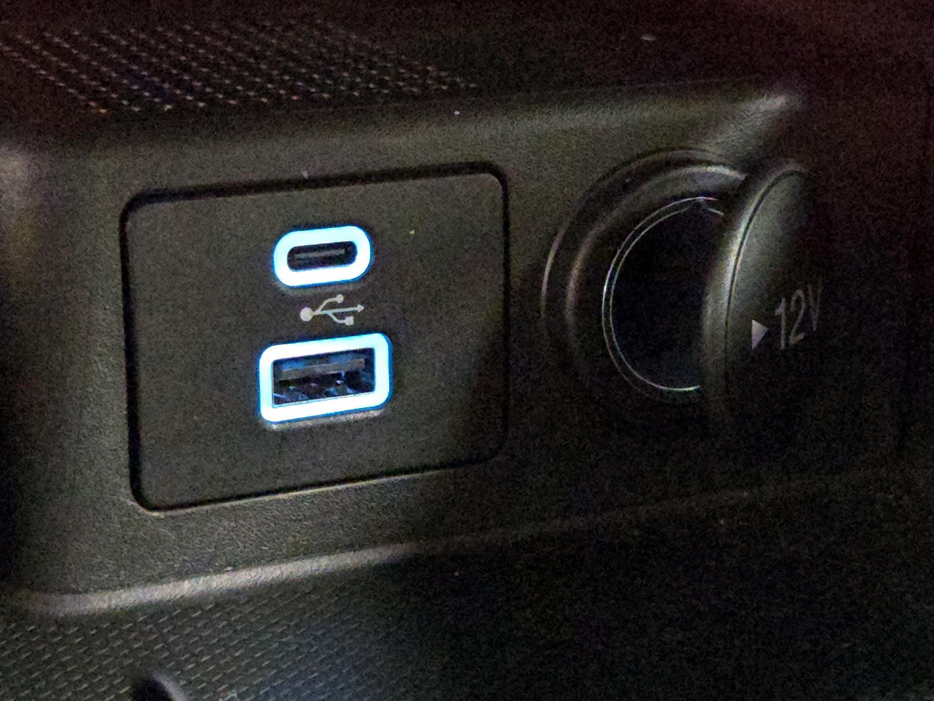 Thumbnail: 2023 Ford Escape - 18