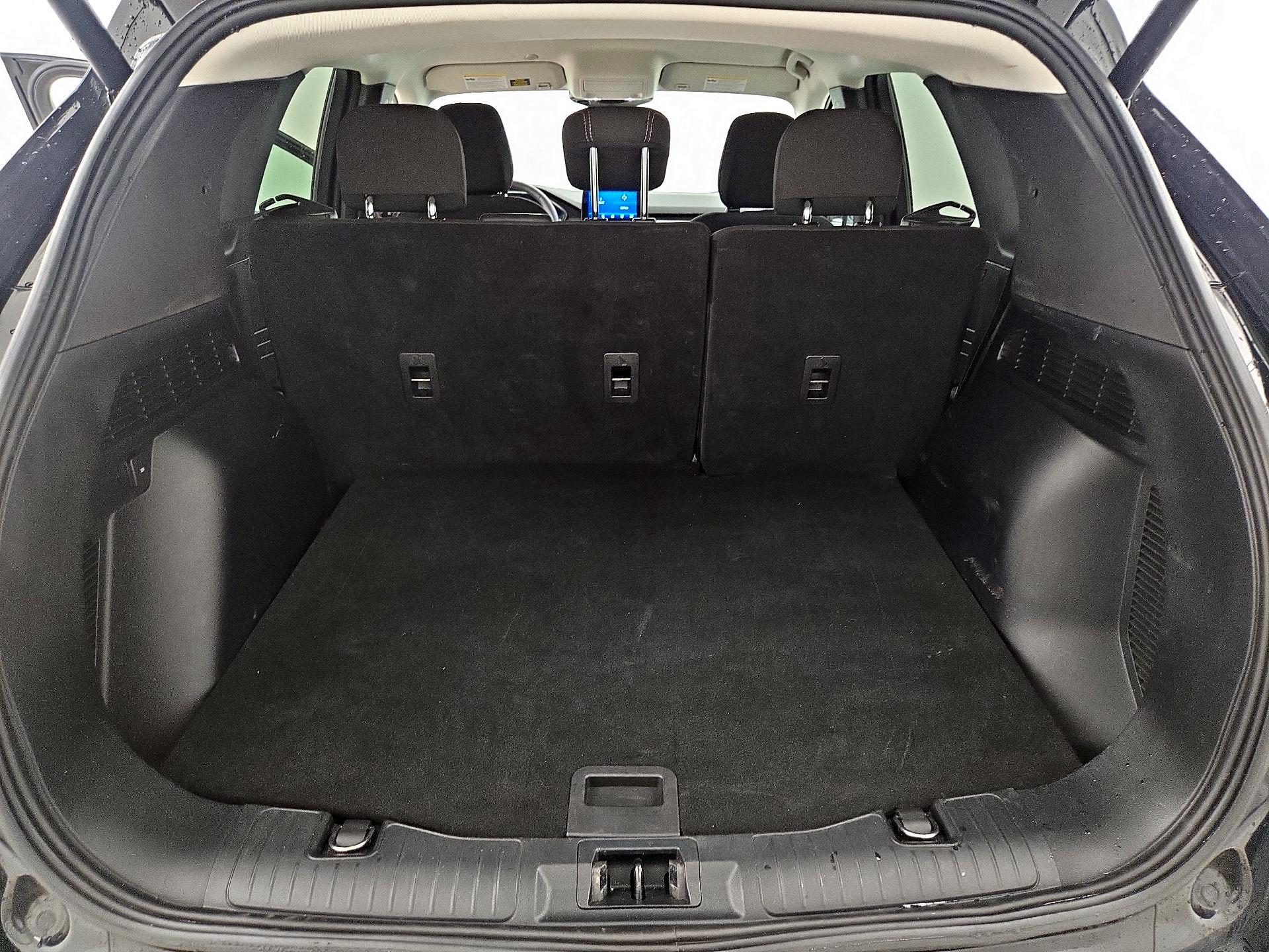 Thumbnail: 2023 Ford Escape - 20