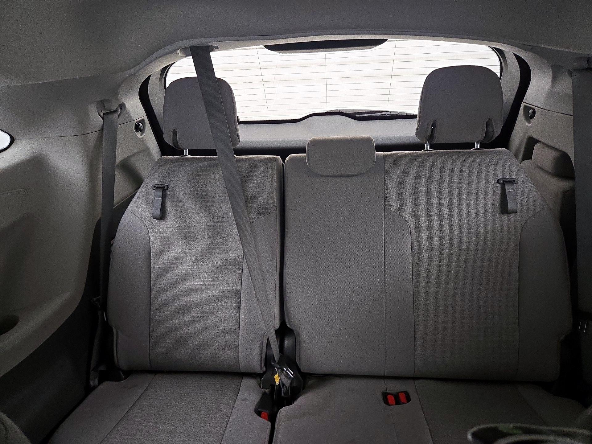 Thumbnail: 2021 Toyota Sienna - 19