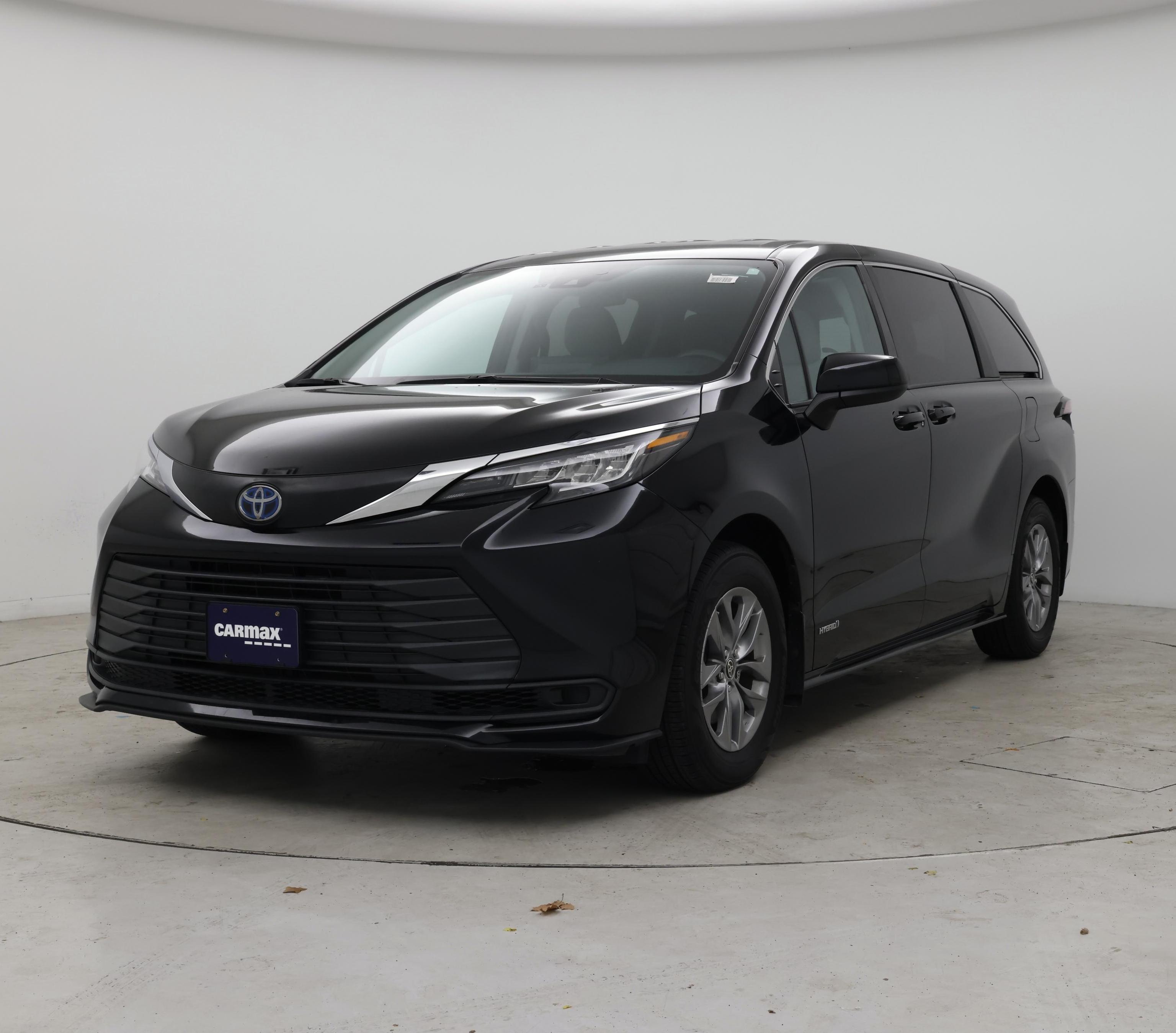 Thumbnail: 2021 Toyota Sienna - 4
