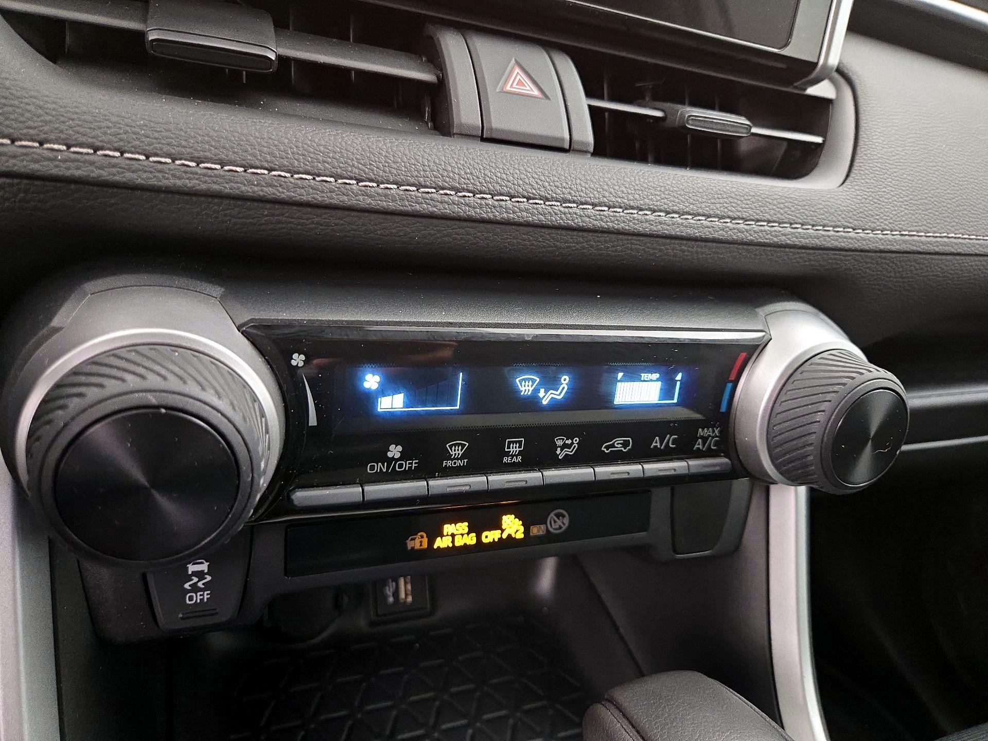 Thumbnail: 2023 Toyota RAV4 - 16