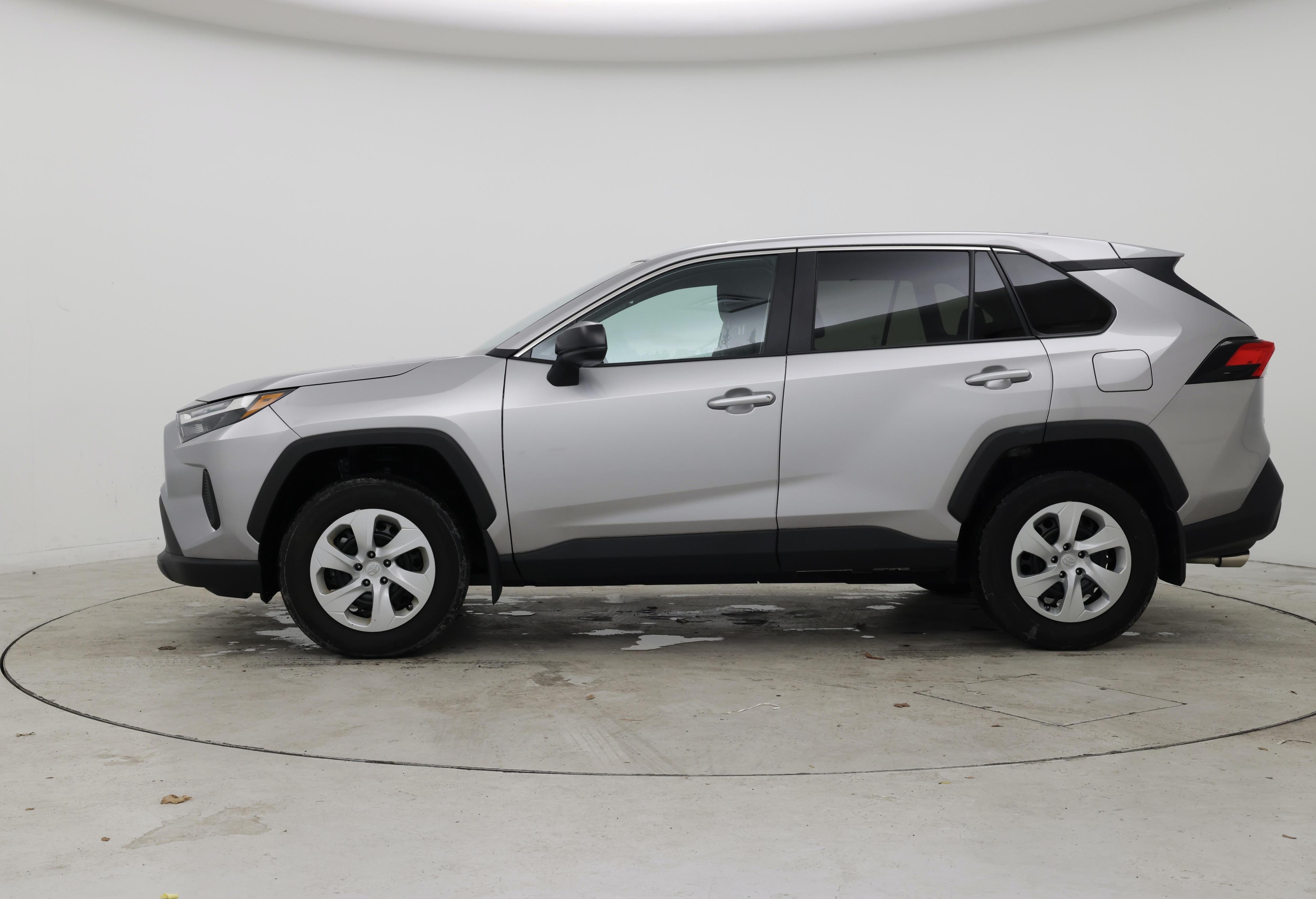 Thumbnail: 2023 Toyota RAV4 - 3