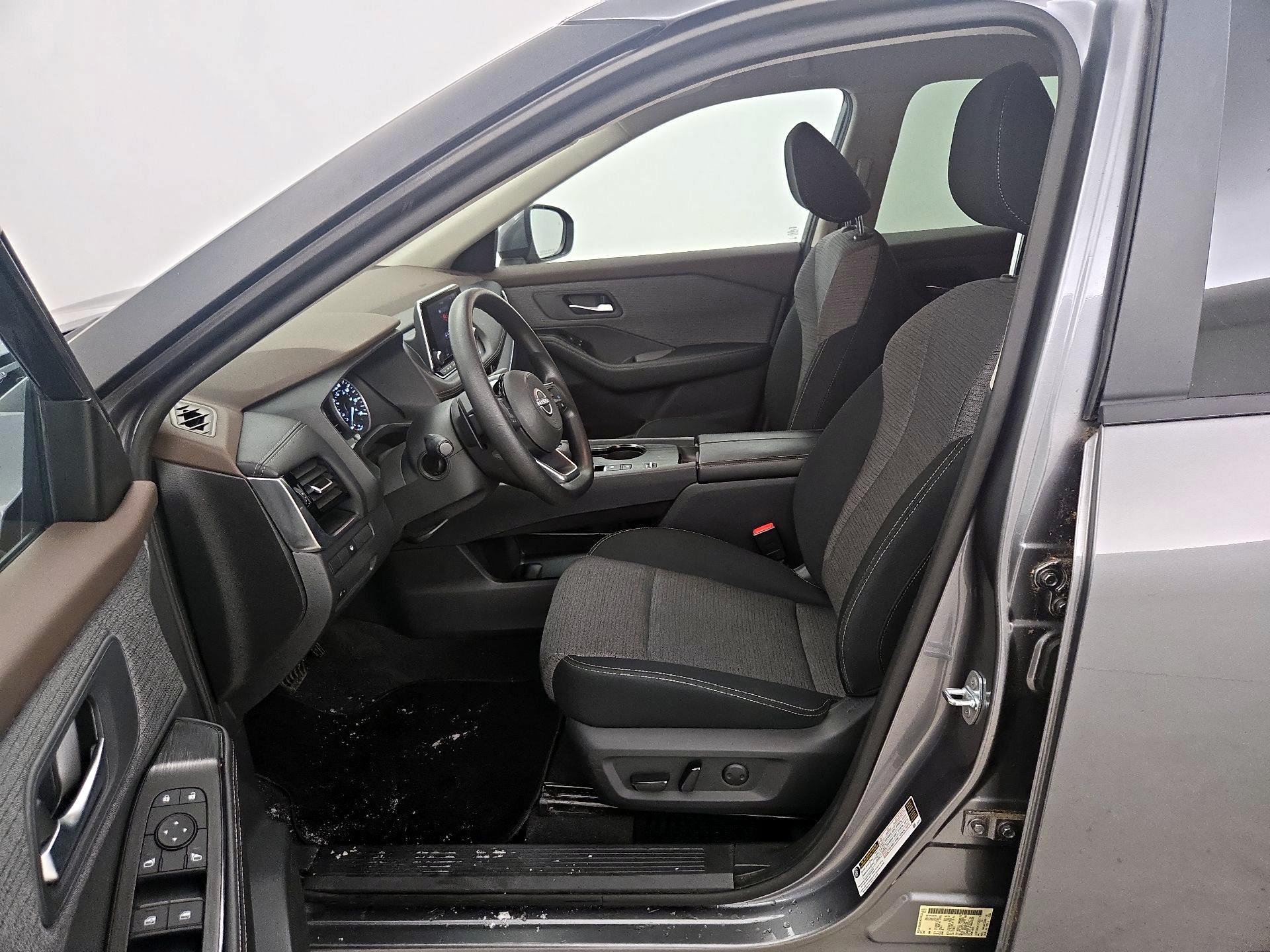 Thumbnail: 2022 Nissan Rogue - 19