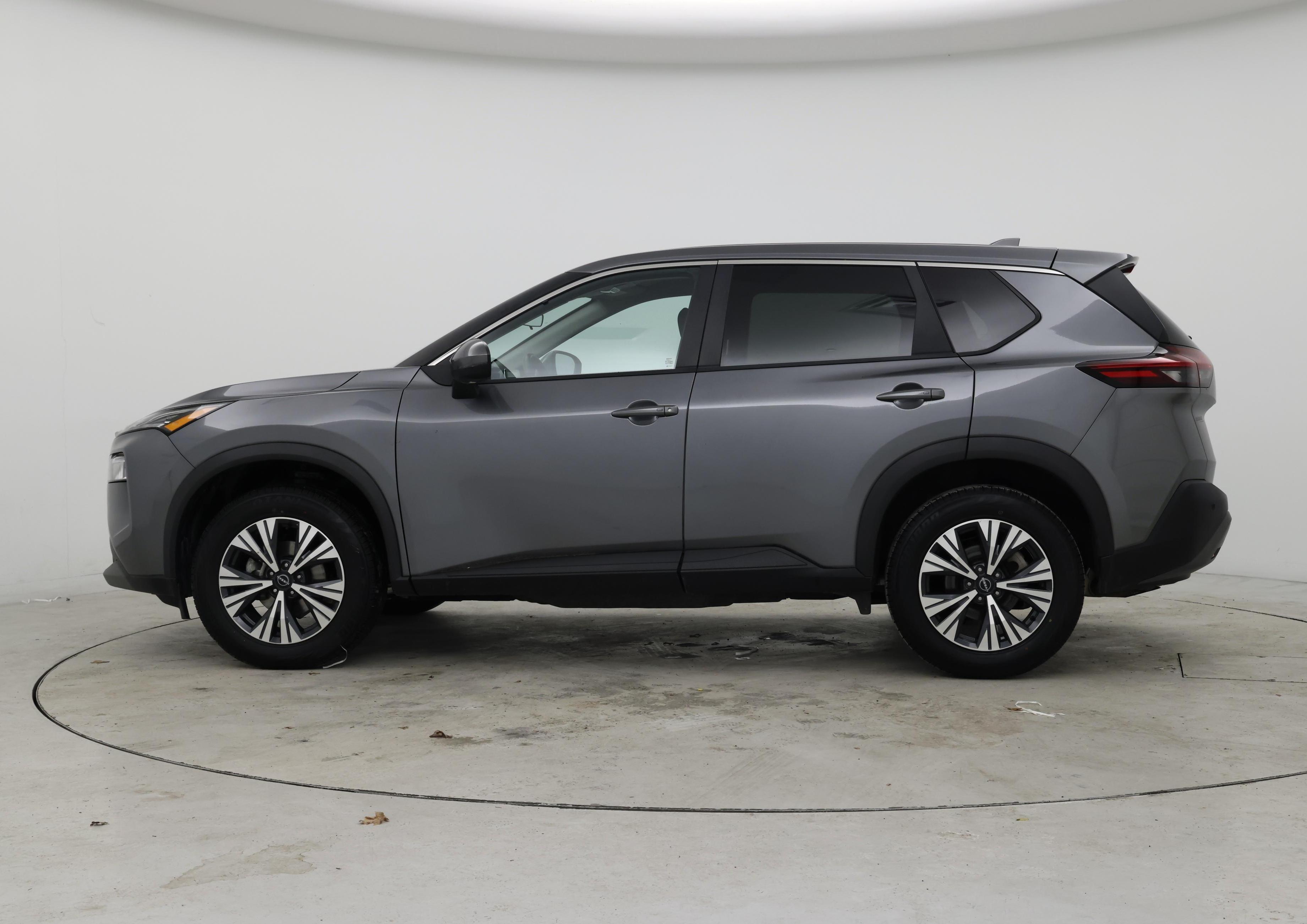 Thumbnail: 2022 Nissan Rogue - 3