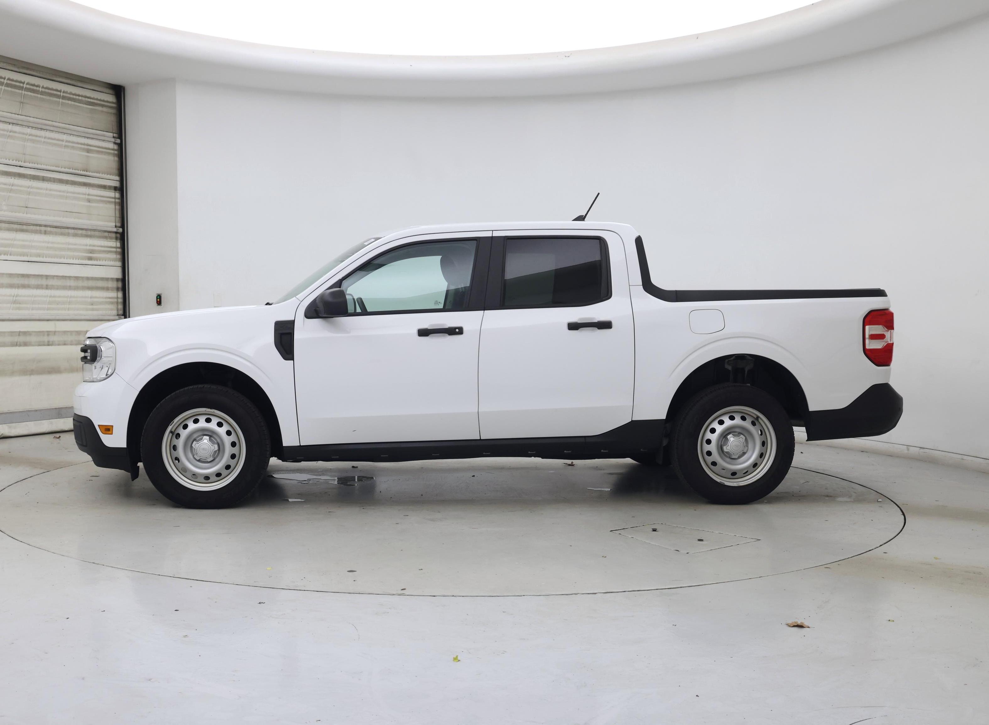 Thumbnail: 2022 Ford Maverick - 3