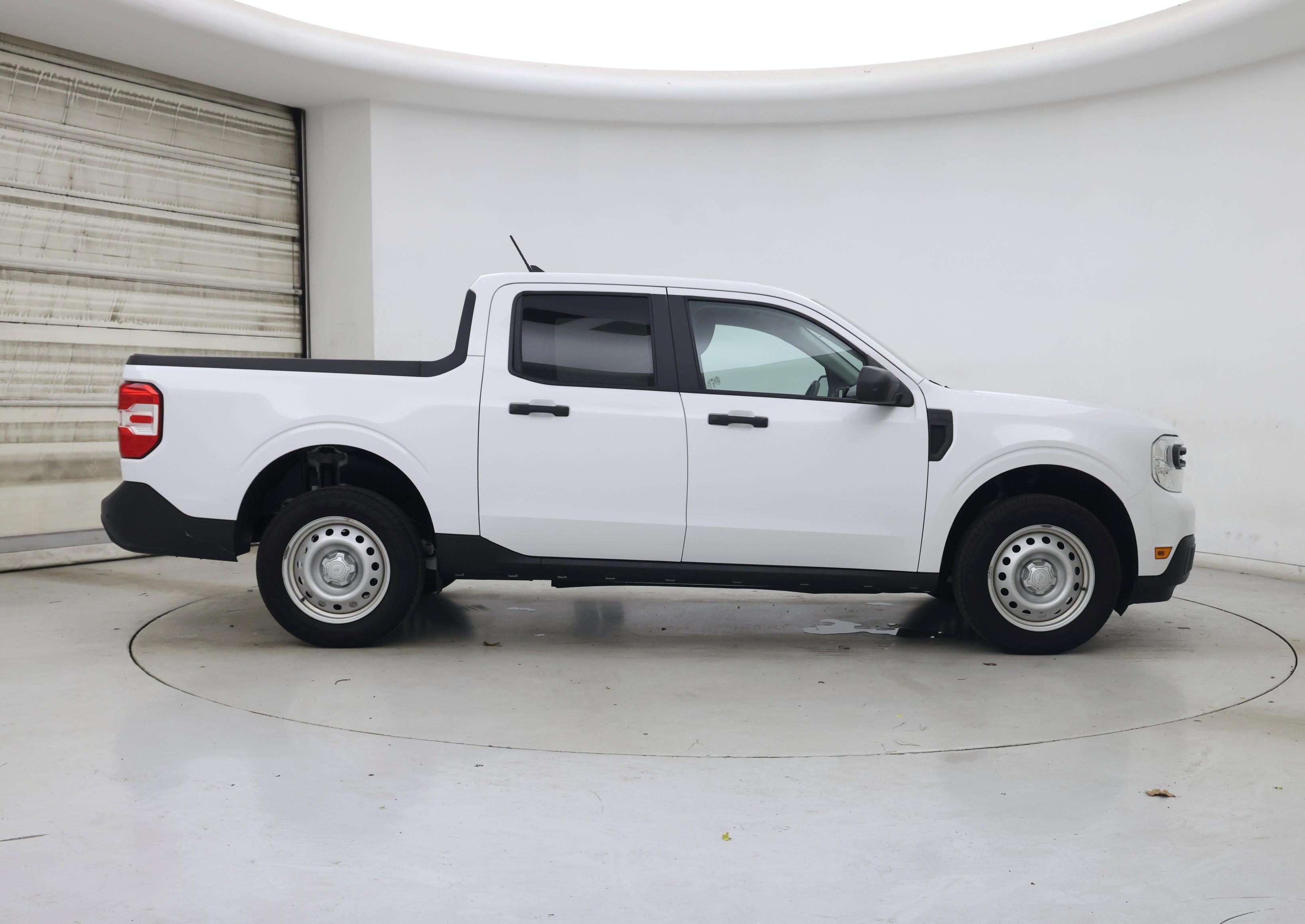 Thumbnail: 2022 Ford Maverick - 7