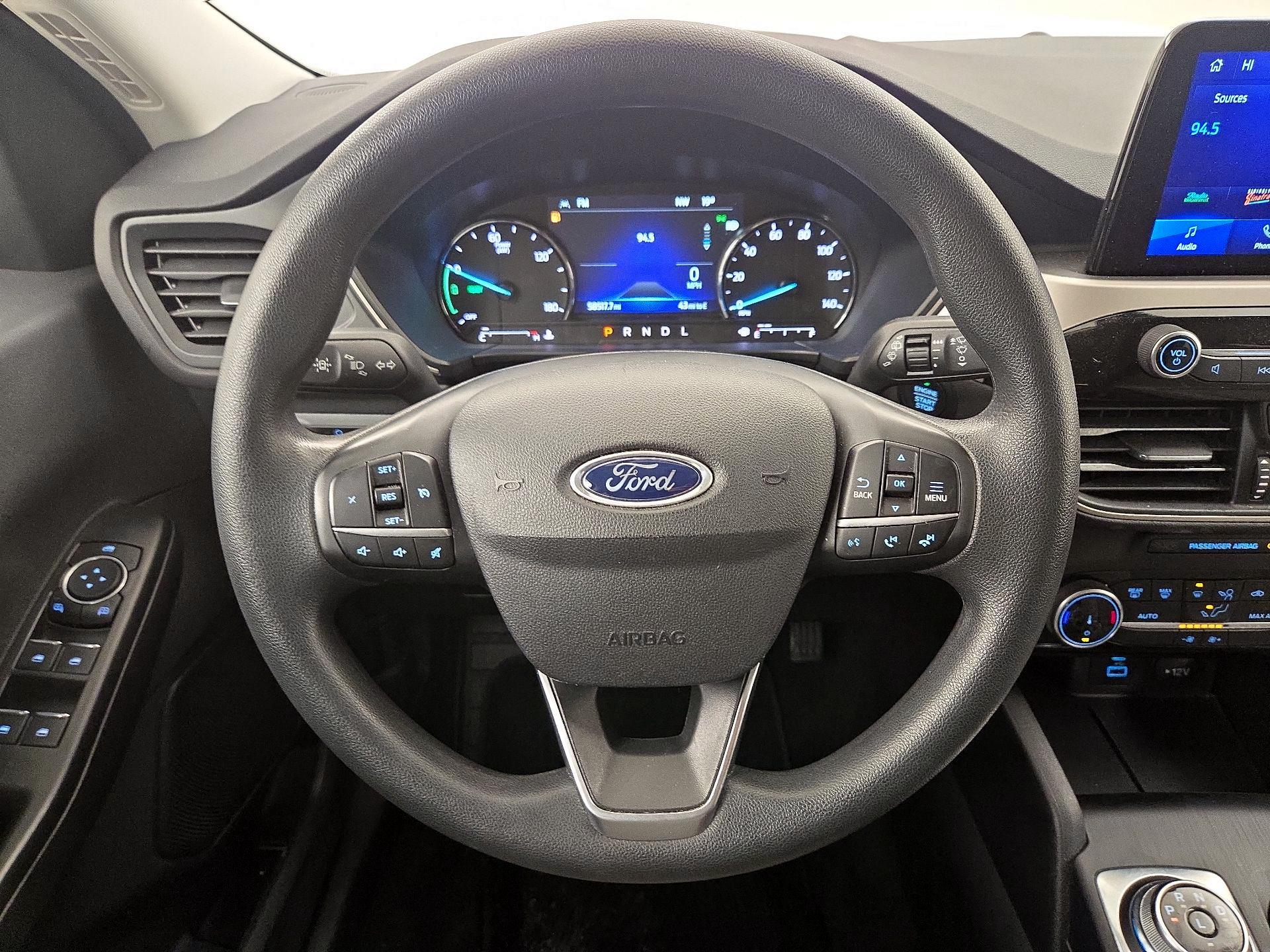 Thumbnail: 2022 Ford Escape - 10