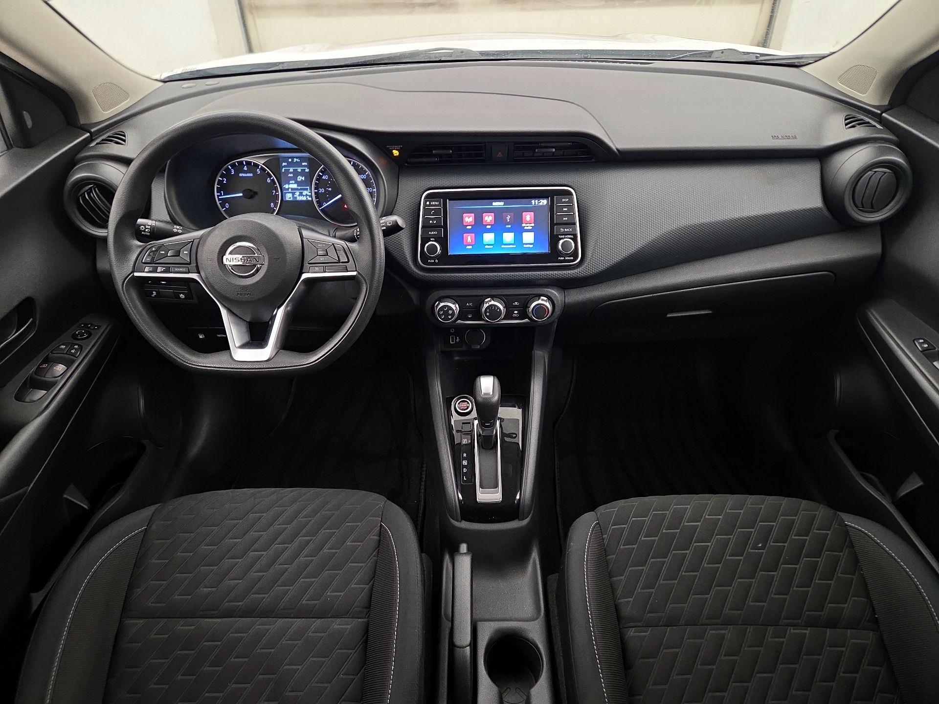 Thumbnail: 2021 Nissan Kicks - 9