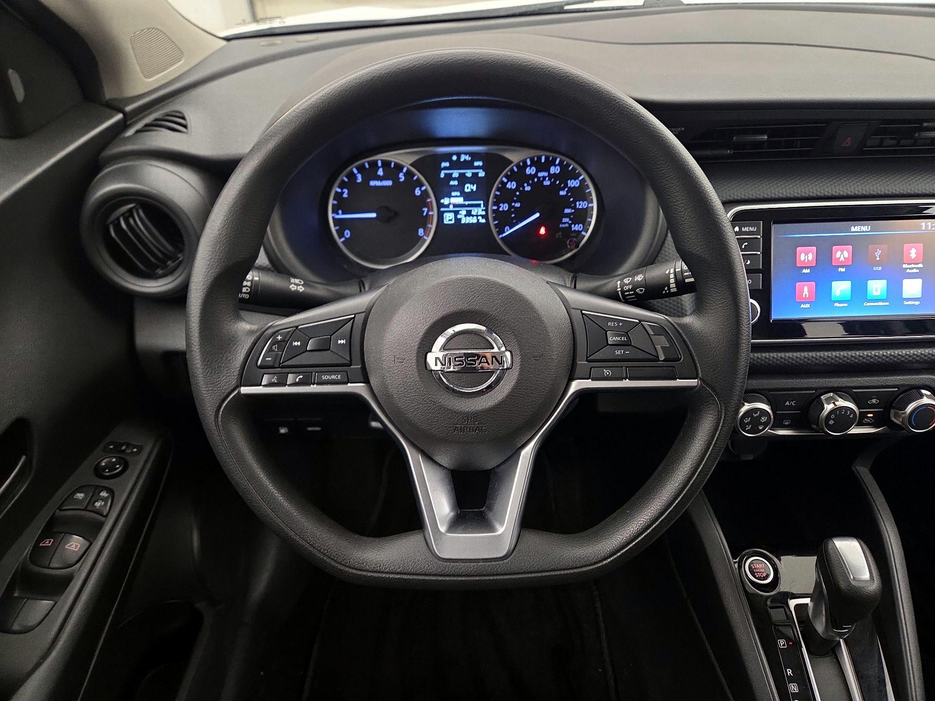 Thumbnail: 2021 Nissan Kicks - 10