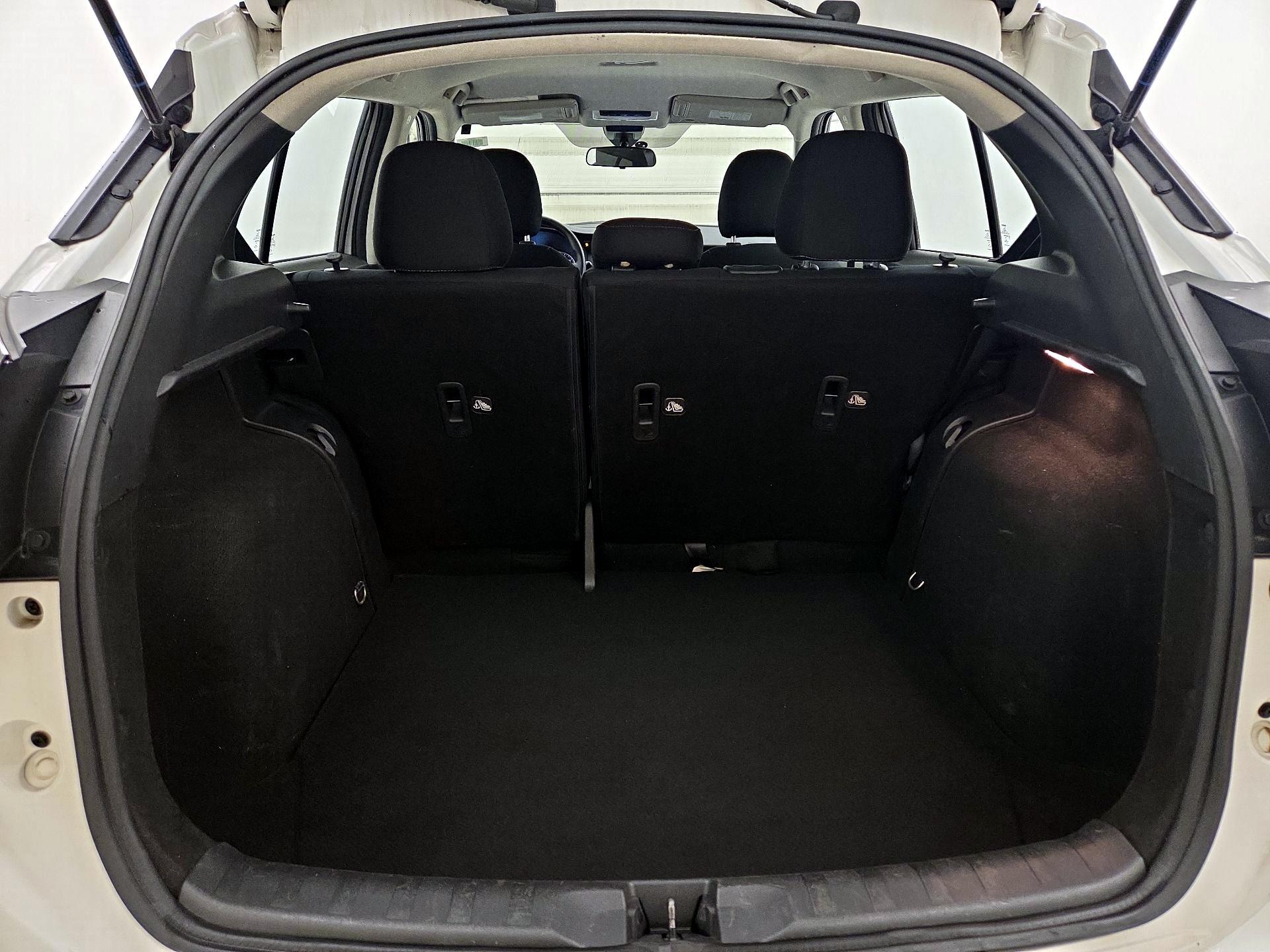 Thumbnail: 2021 Nissan Kicks - 20