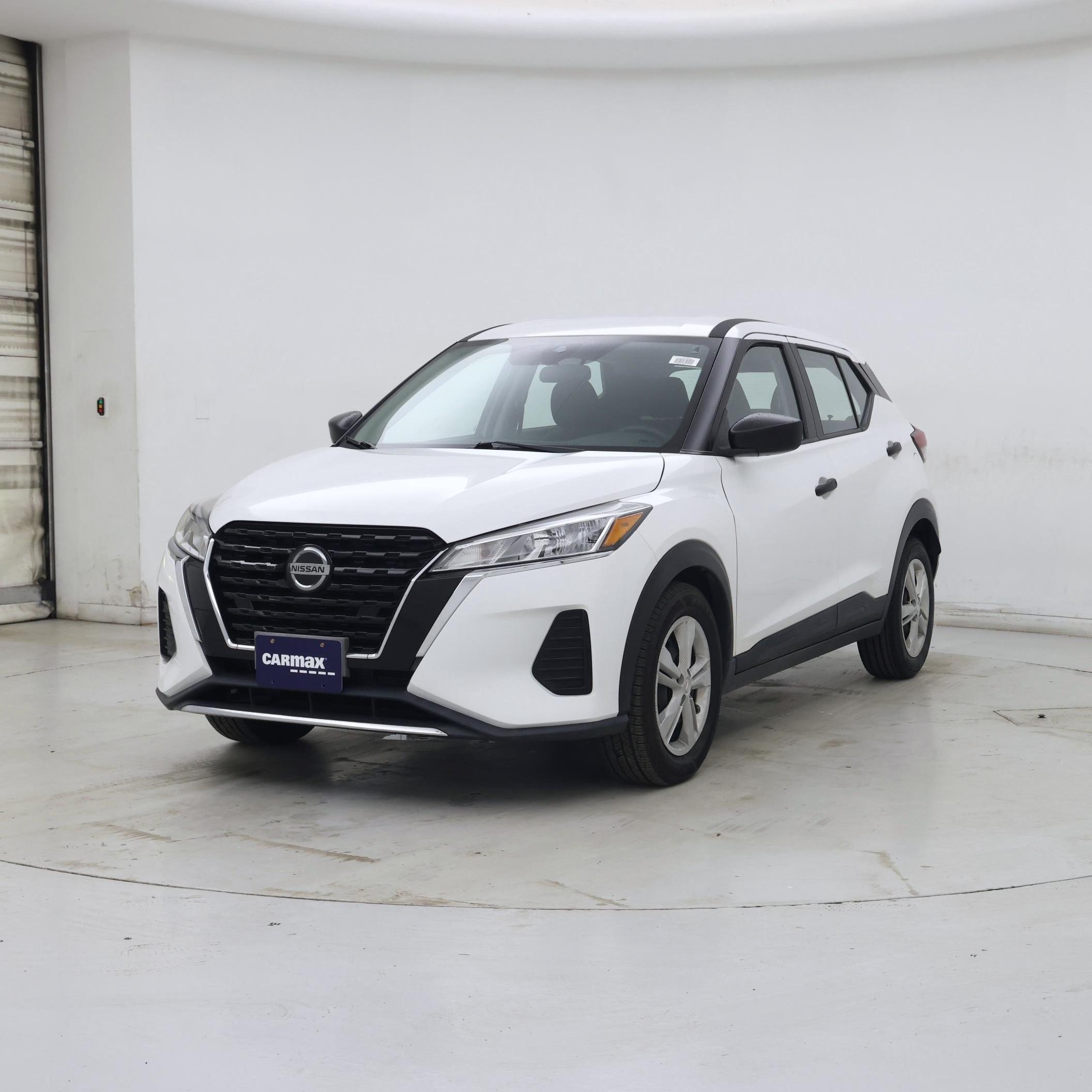 Thumbnail: 2021 Nissan Kicks - 4