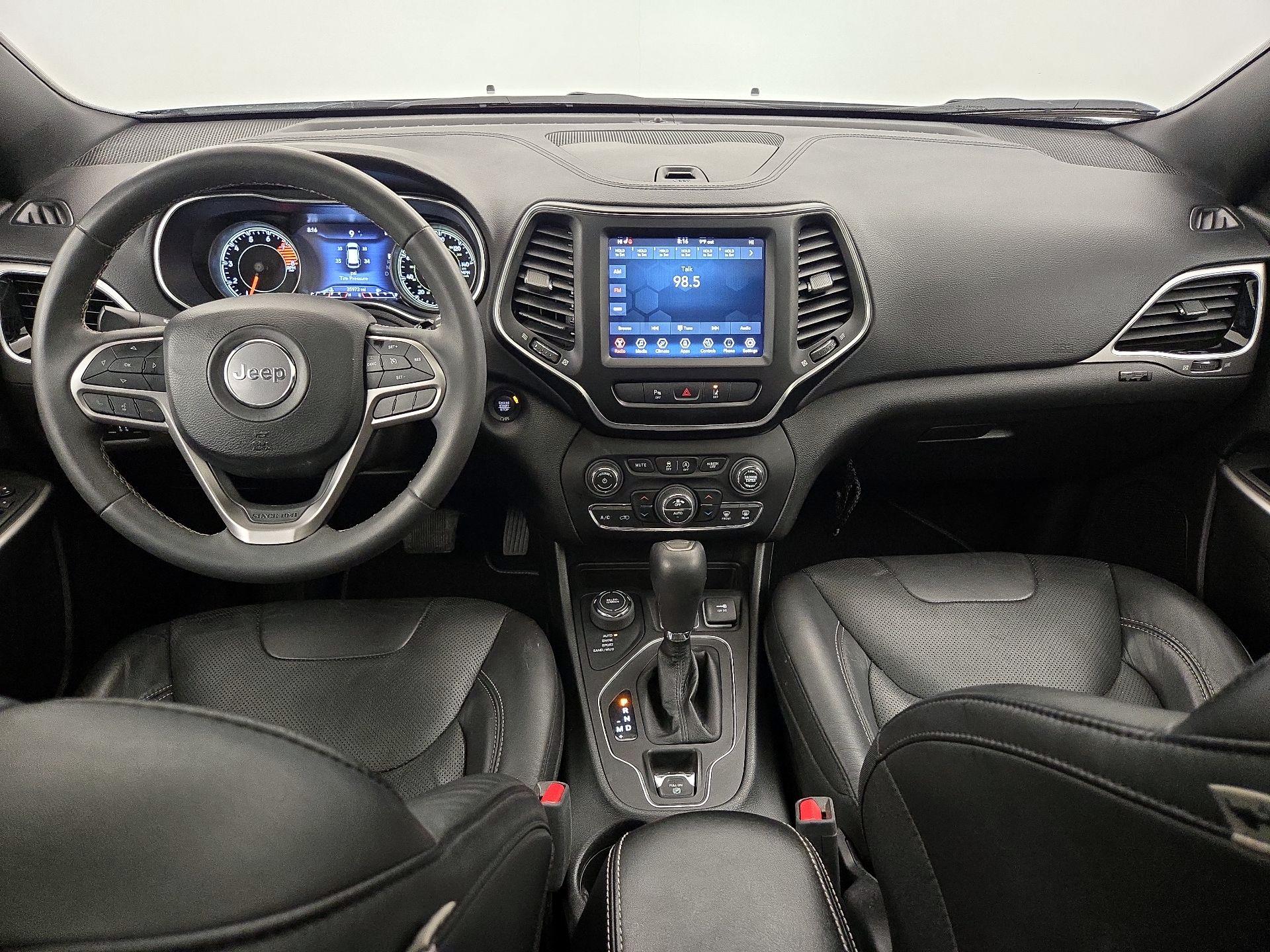 Thumbnail: 2021 Jeep Cherokee - 9