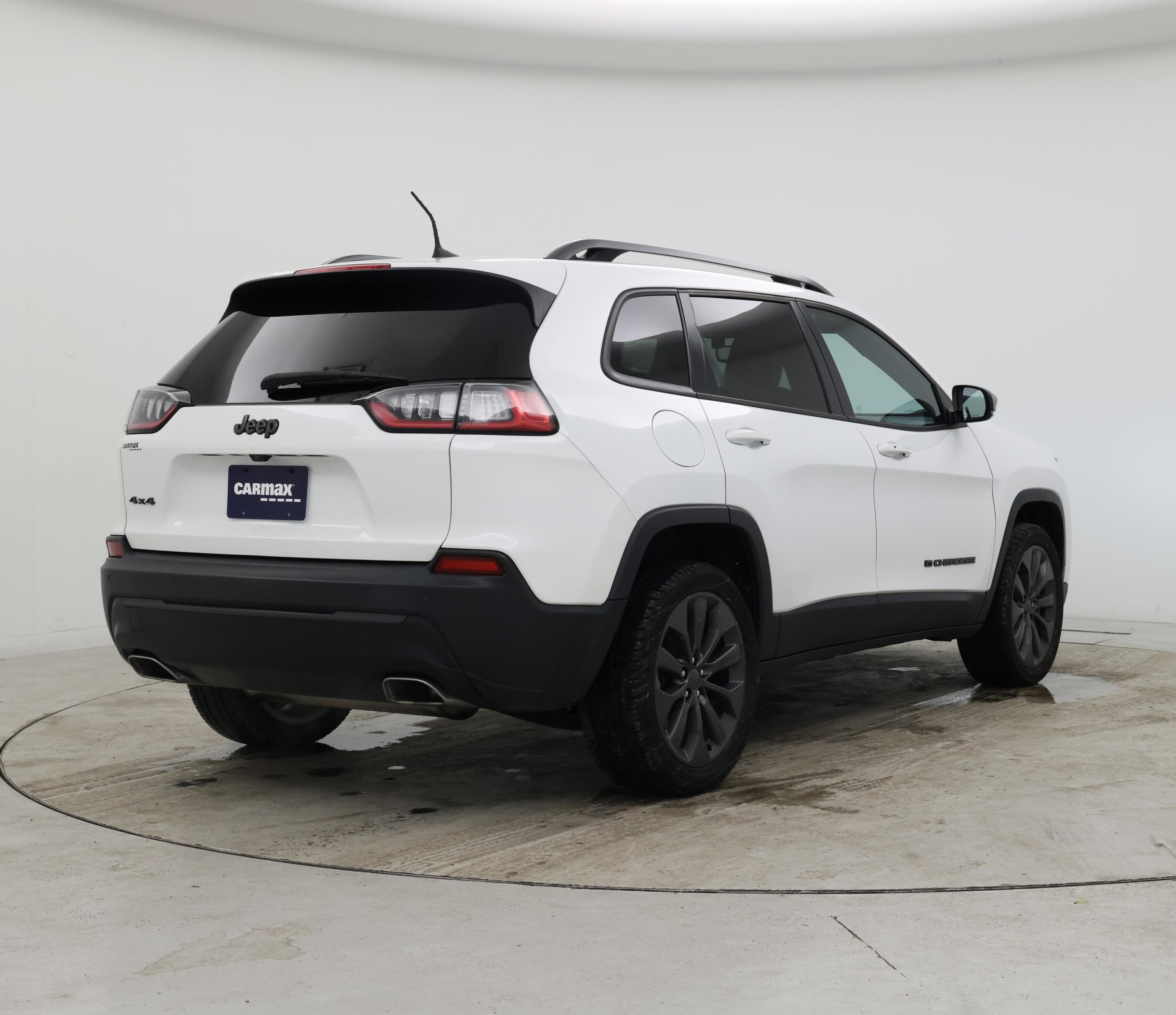 Thumbnail: 2021 Jeep Cherokee - 8