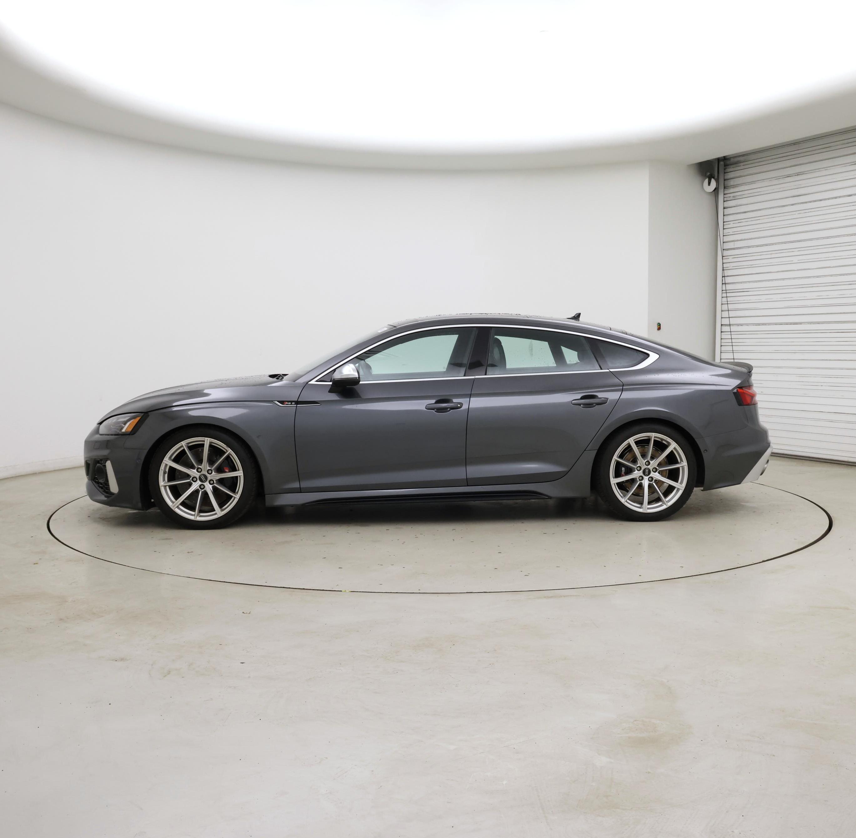 Thumbnail: 2021 Audi RS 5 - 3