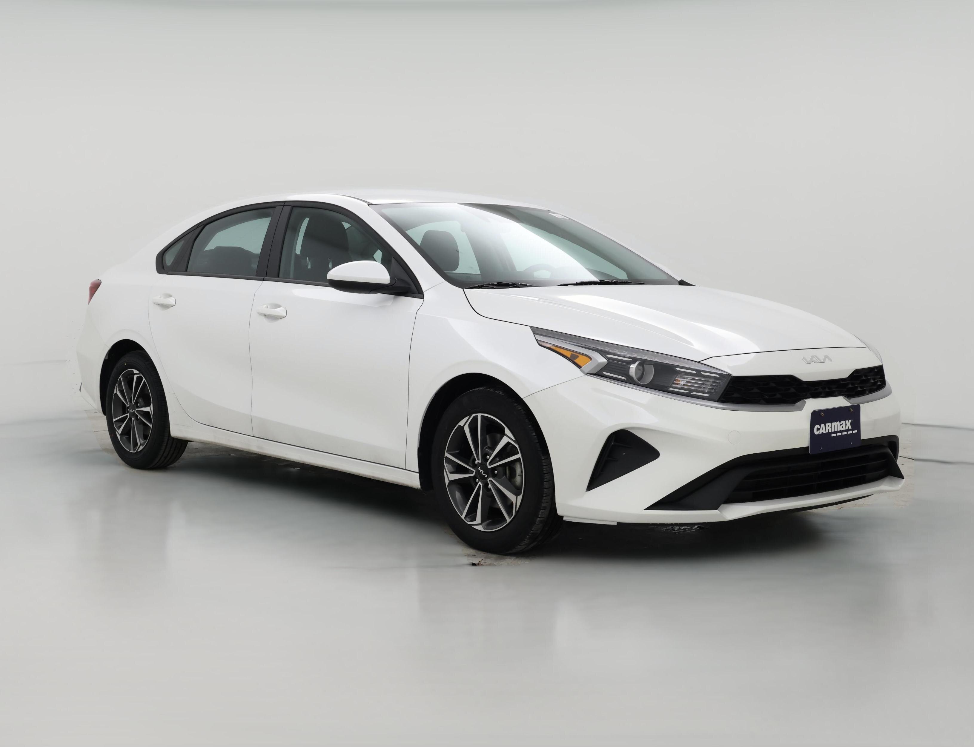 Thumbnail: 2023 Kia Forte - 1