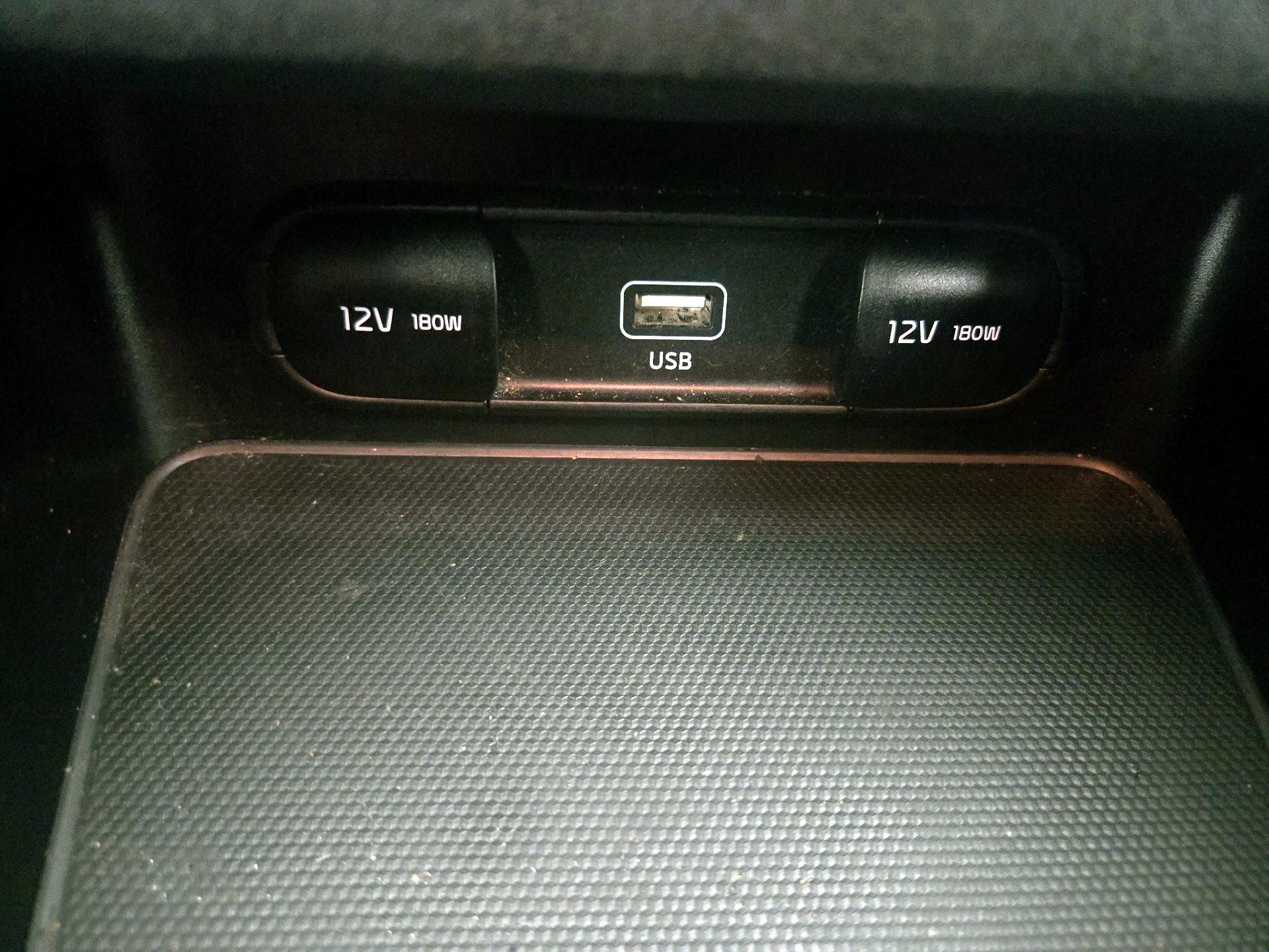 Thumbnail: 2023 Kia Forte - 18