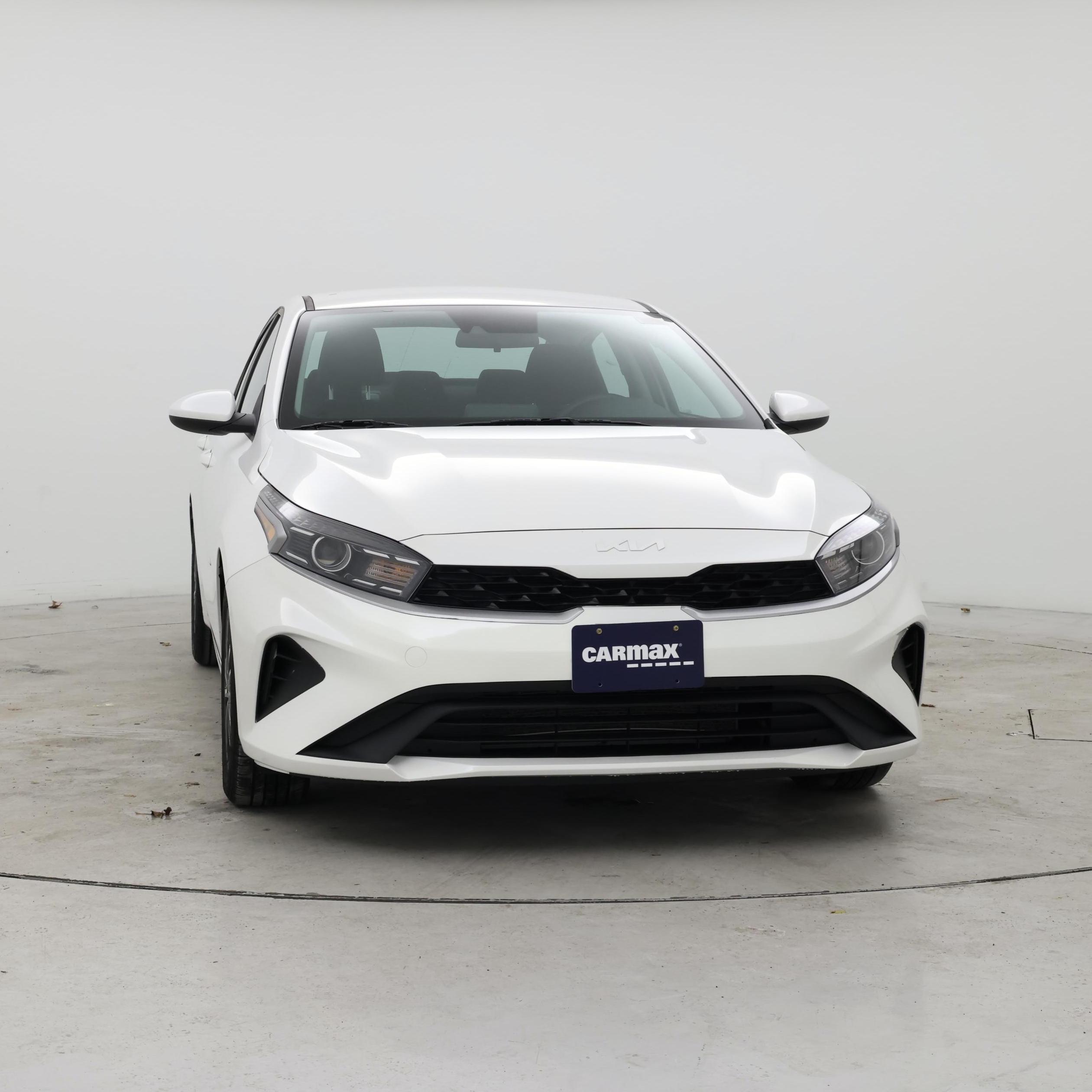 Thumbnail: 2023 Kia Forte - 5