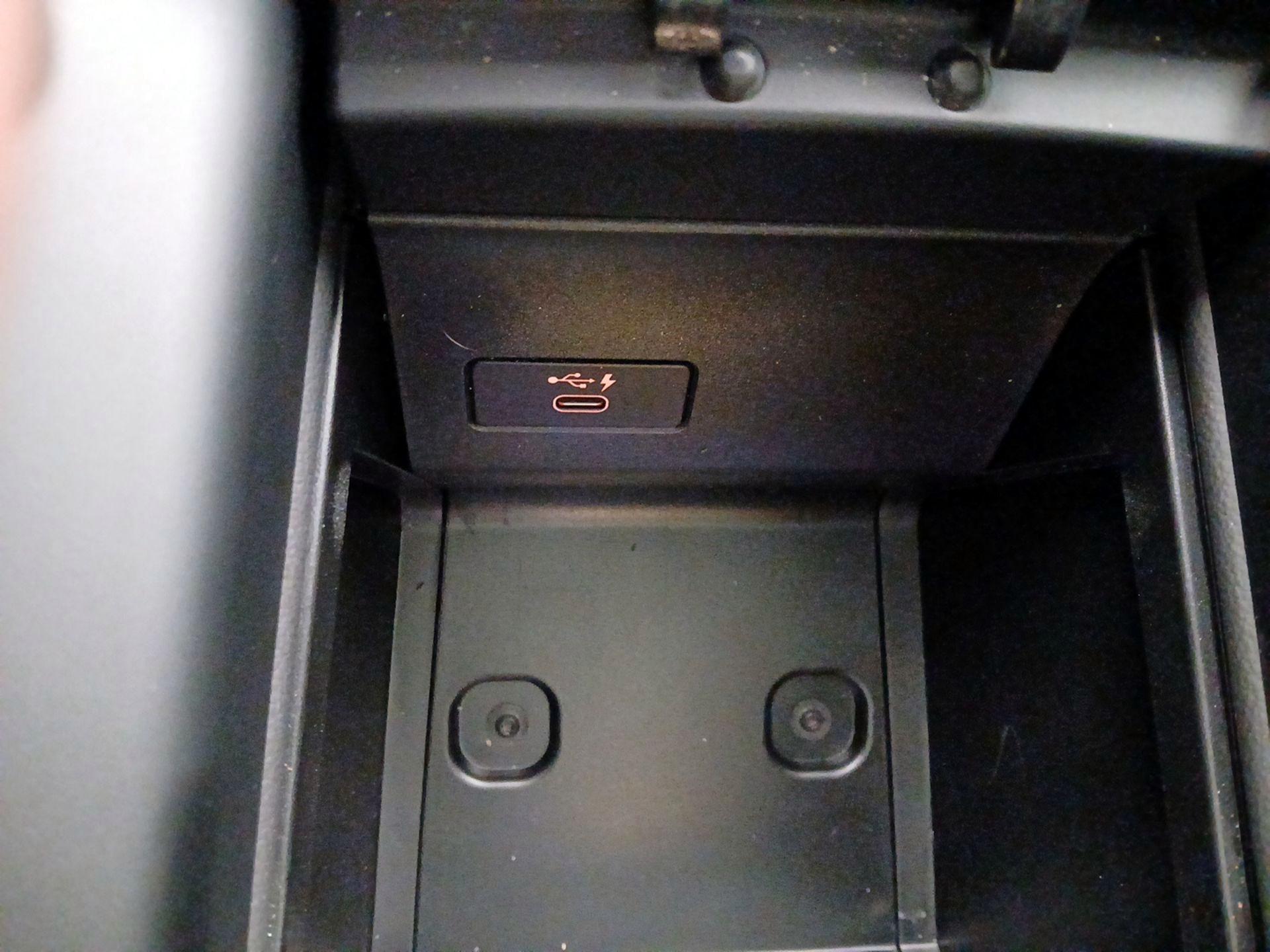 Thumbnail: 2021 BMW X5 - 19