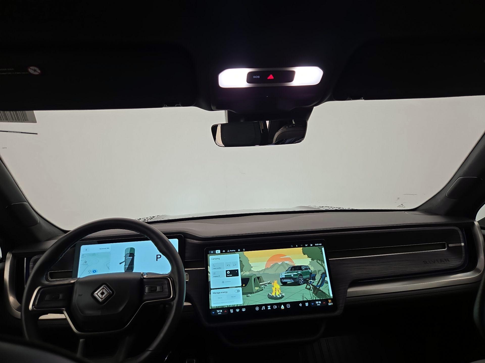 Thumbnail: 2024 Rivian R1S - 9